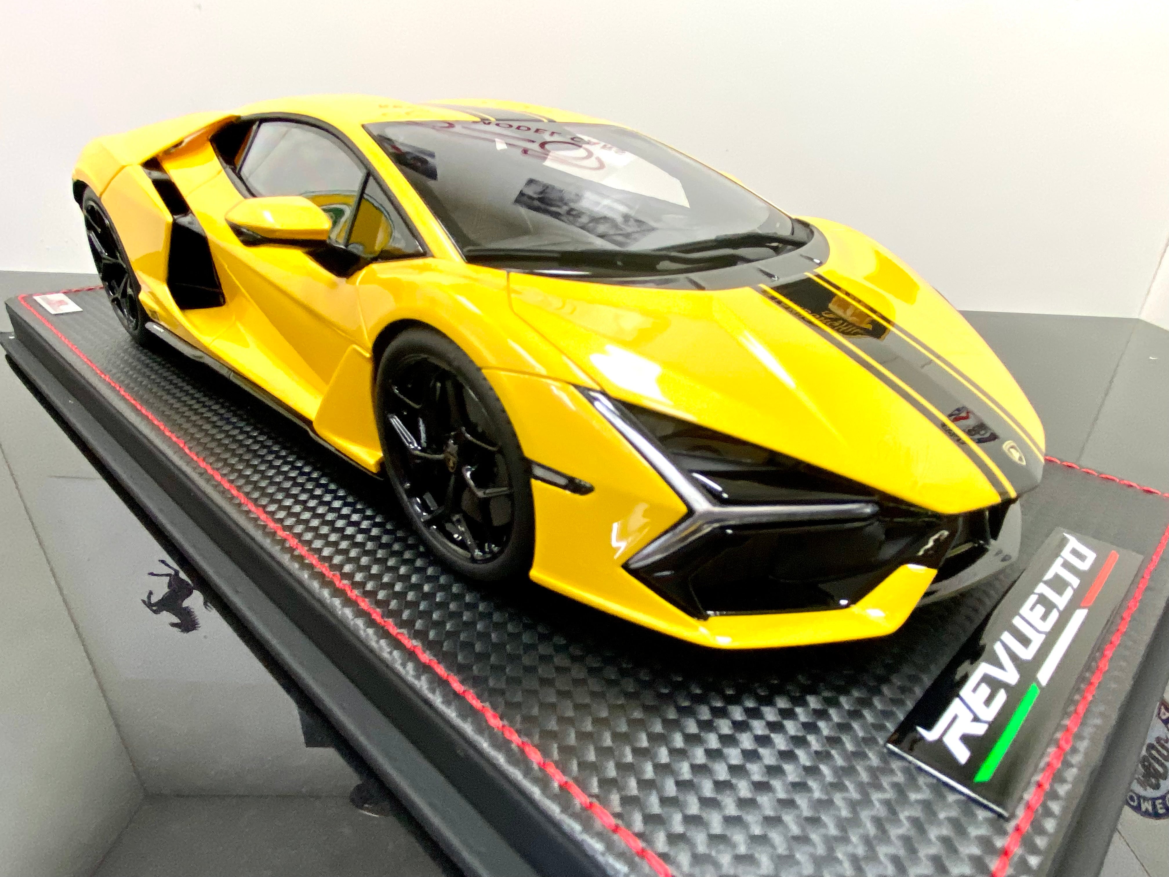 MR Collection Lamborghini Revuelto 1:18 scale Limited Edition