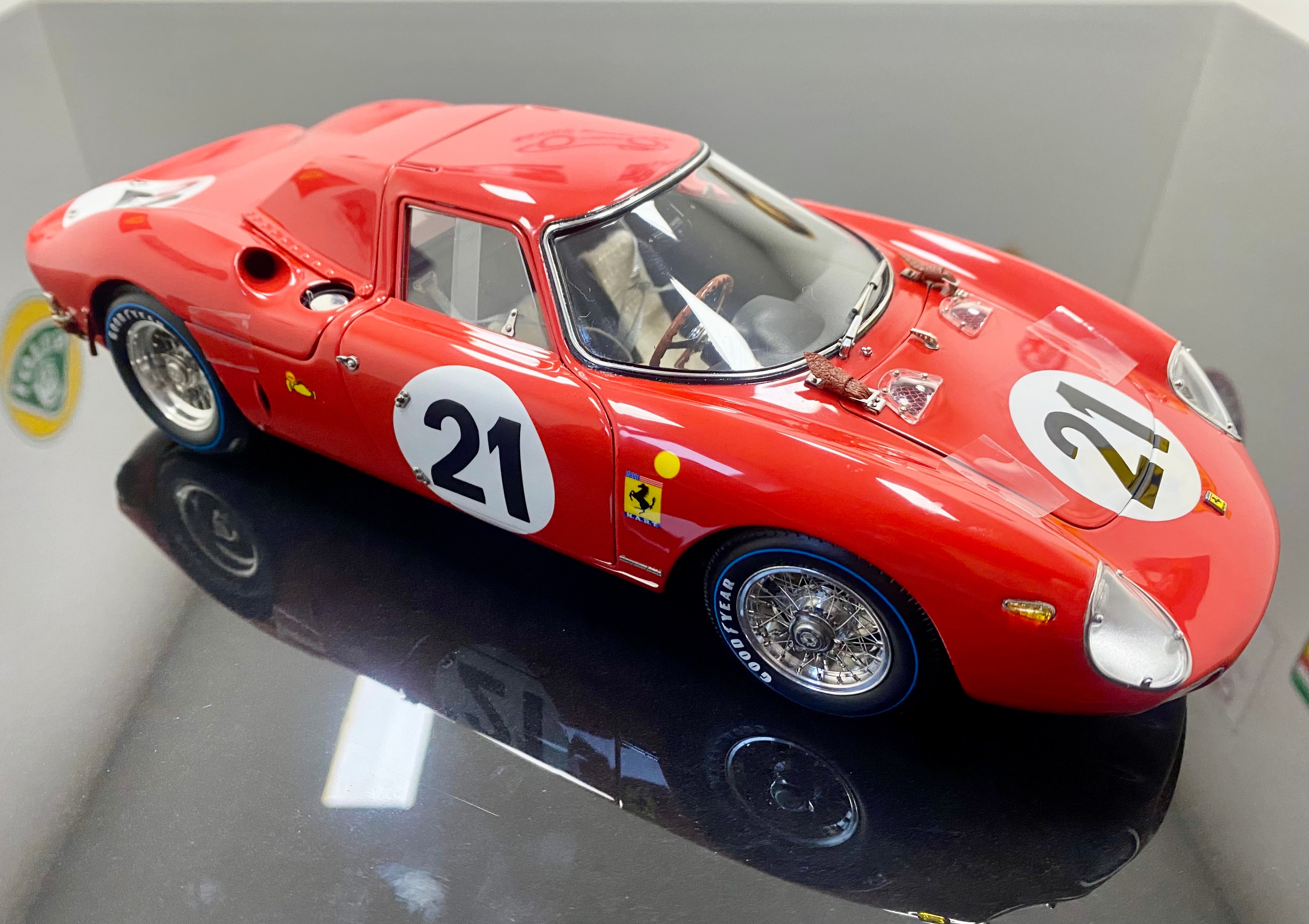 CMC 1:18 scale Ferrari 250 LM M263 #21 Le Mans 1965