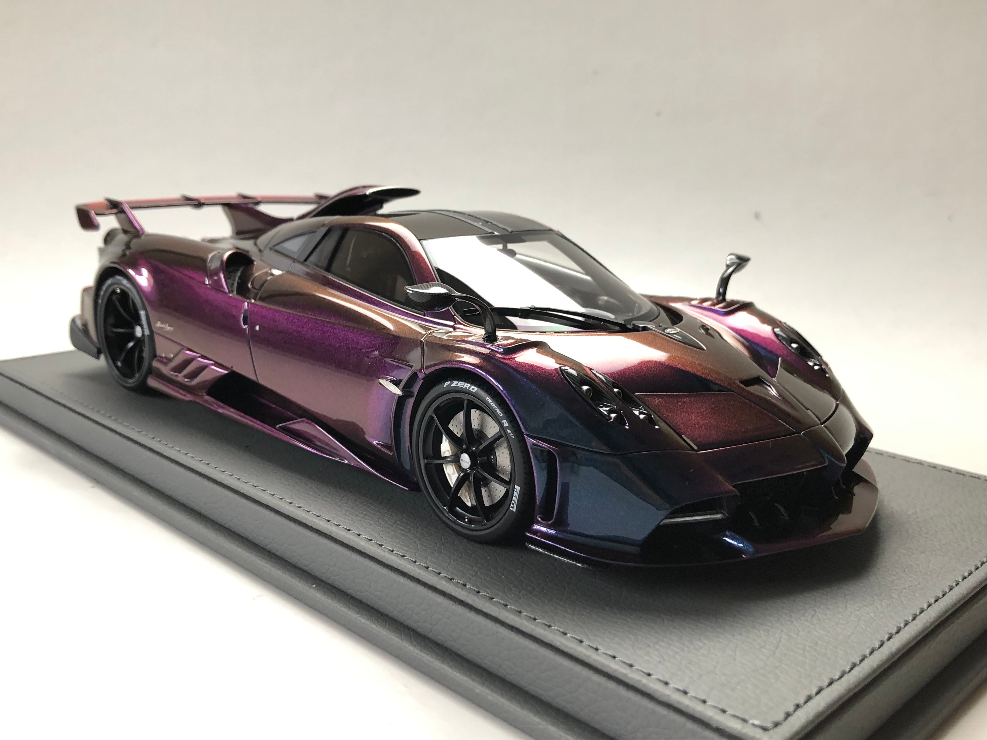 Casi real Pagani Zonda F escala 1:18