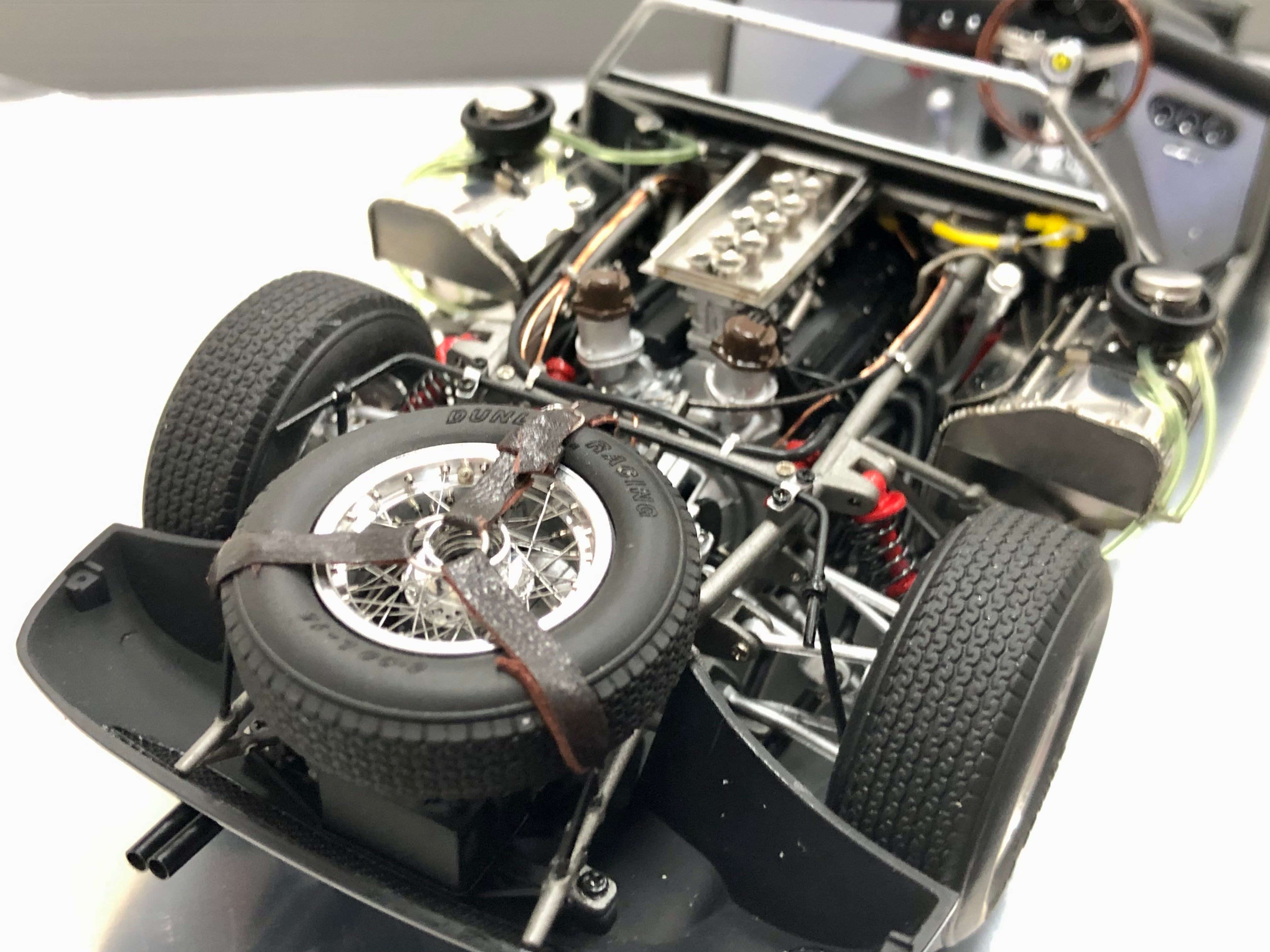 CMC 1:18 scale Ferrari 250 LM M289 Tecno Classica LE 200