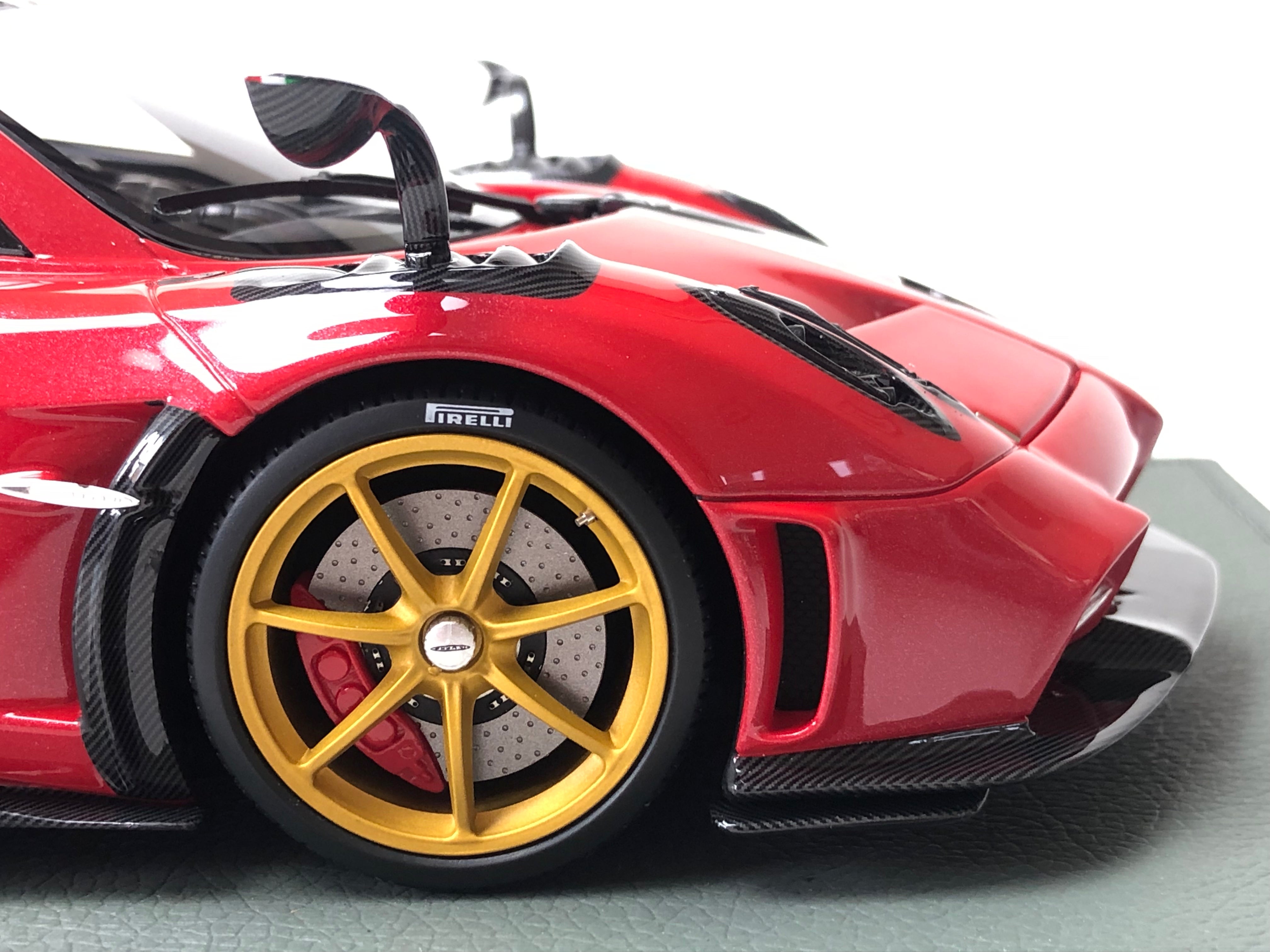 BBR Pagani Imola 1:18 scale