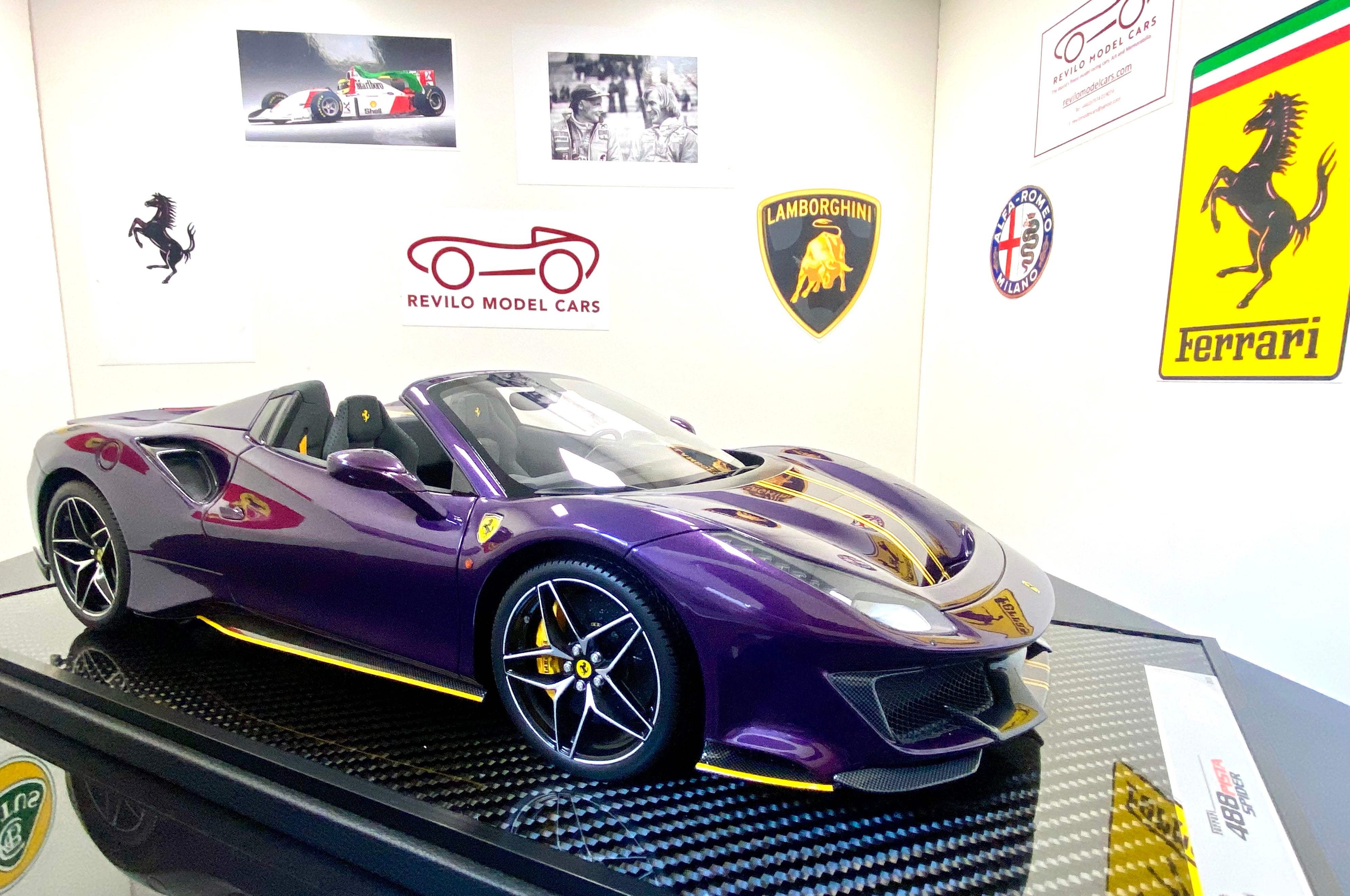BBR Ferrari 488 Pista Spider 1:12 scale Viola Vio