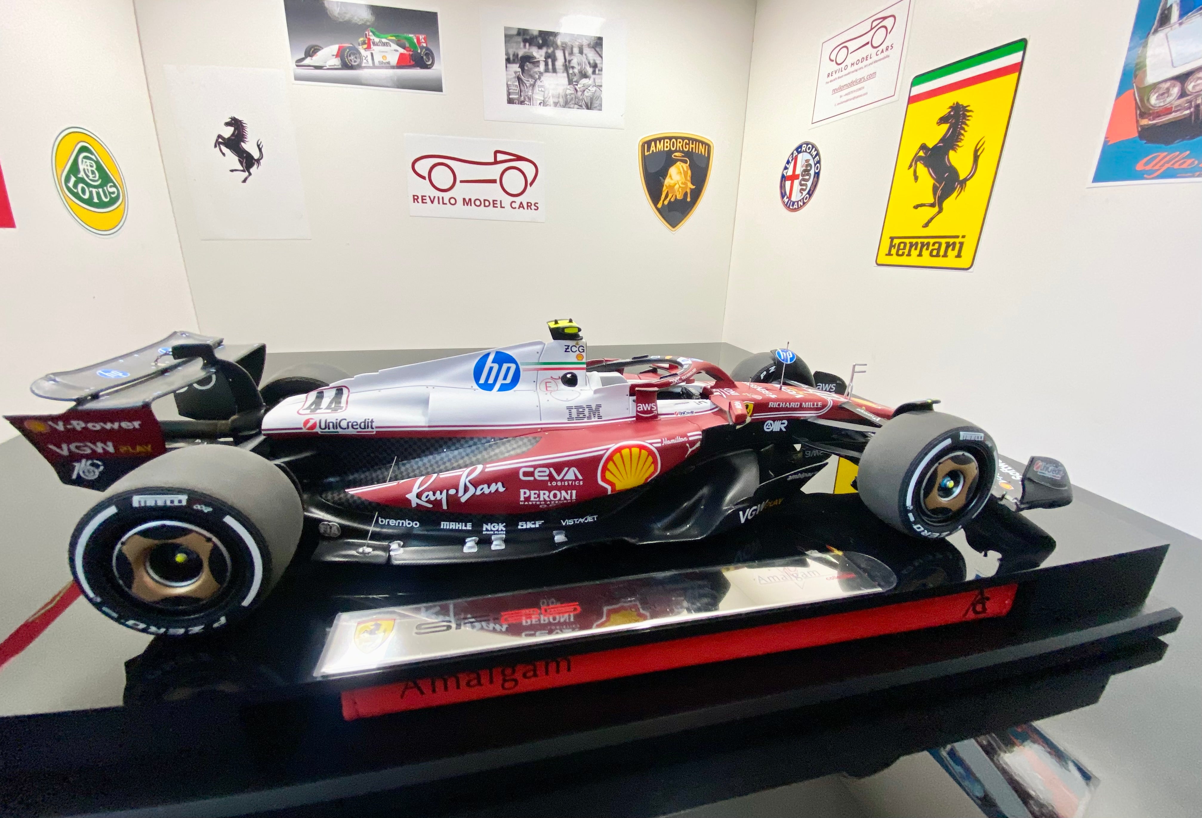 Amalgam 1:18 scale Ferrari SF 25 Monza livery #44 Hamilton/ #16 LeClerc