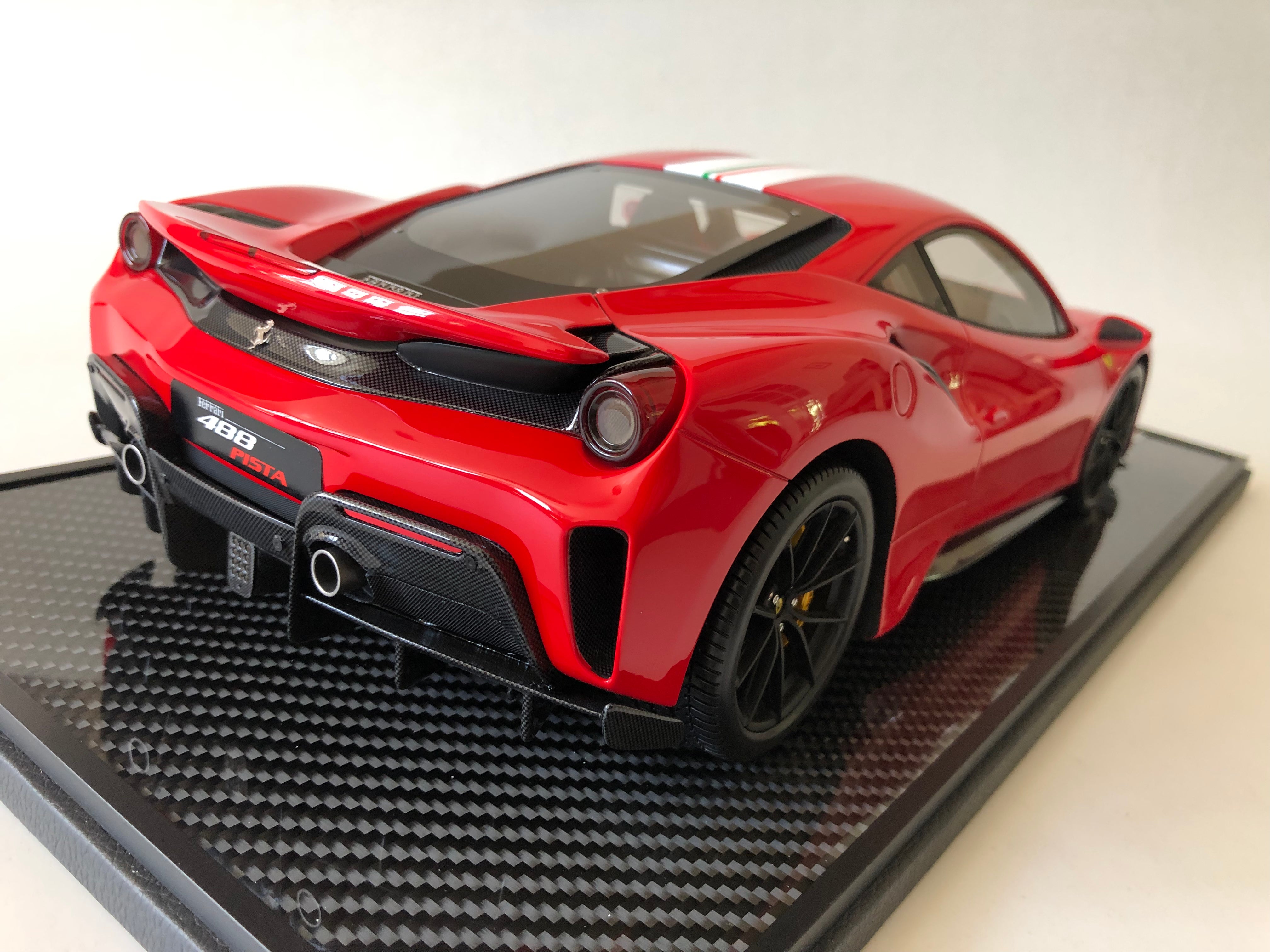 BBR Ferrari 488 Pista escala 1:12