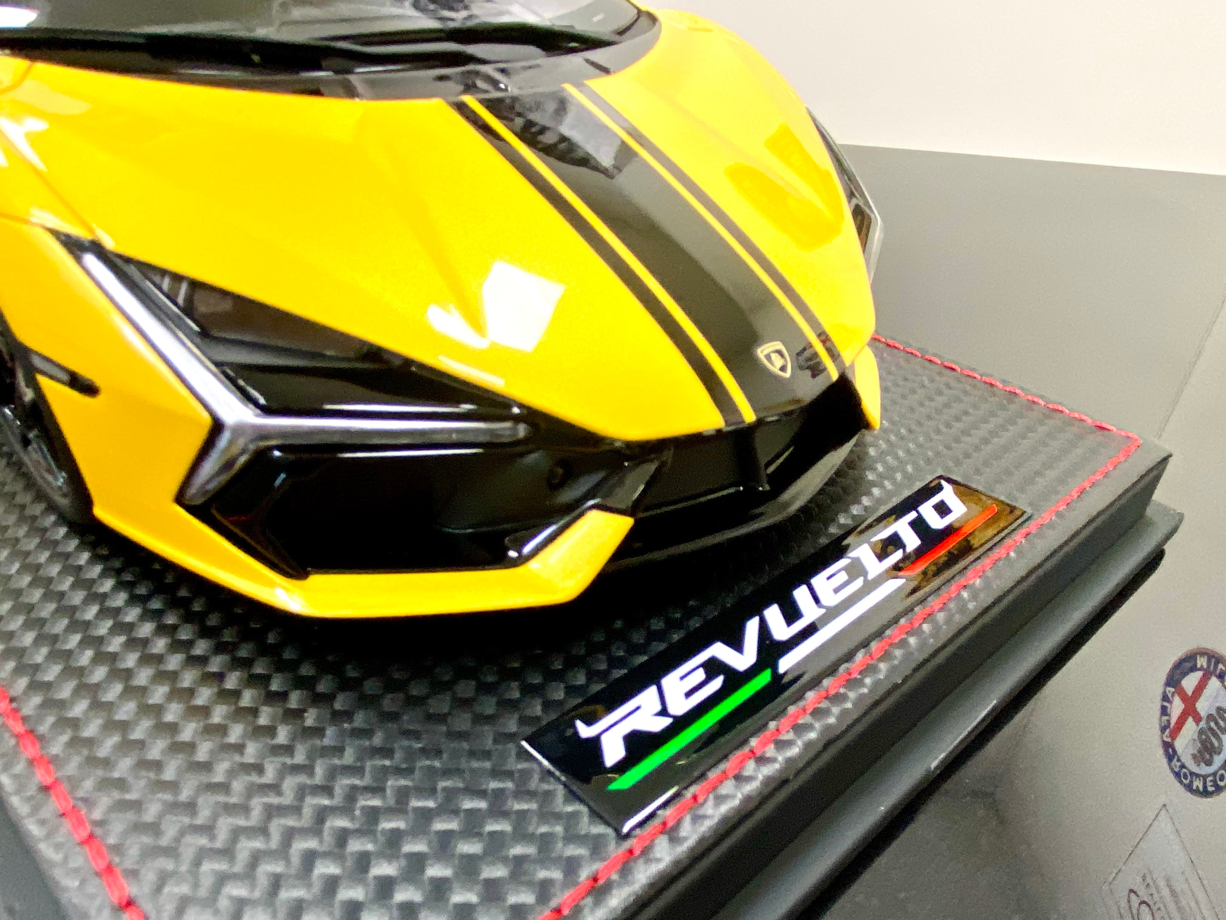 MR Collection Lamborghini Revuelto 1:18 scale Limited Edition