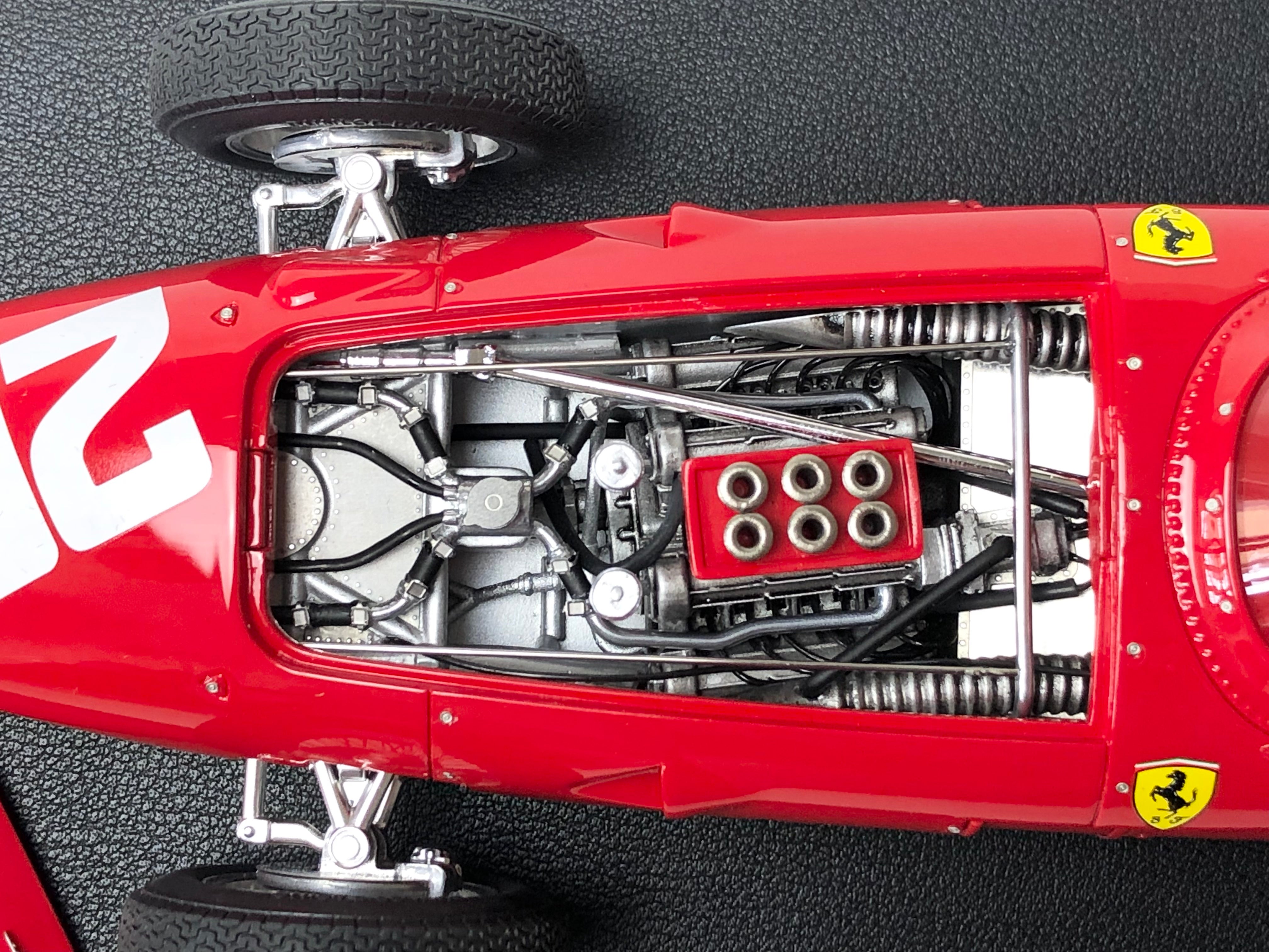 1958 Ferrari 246 Dino F1 Mike Hawthorn #4 escala 1:18