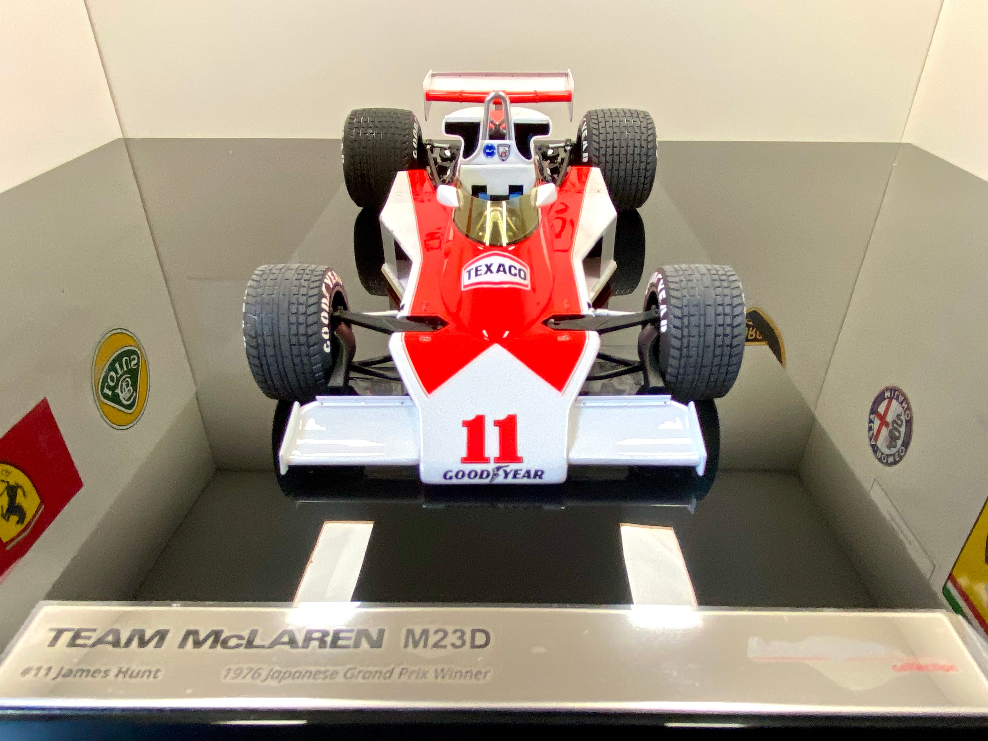 Amalgam 1:18 scale McLaren M23D 1976 James Hunt