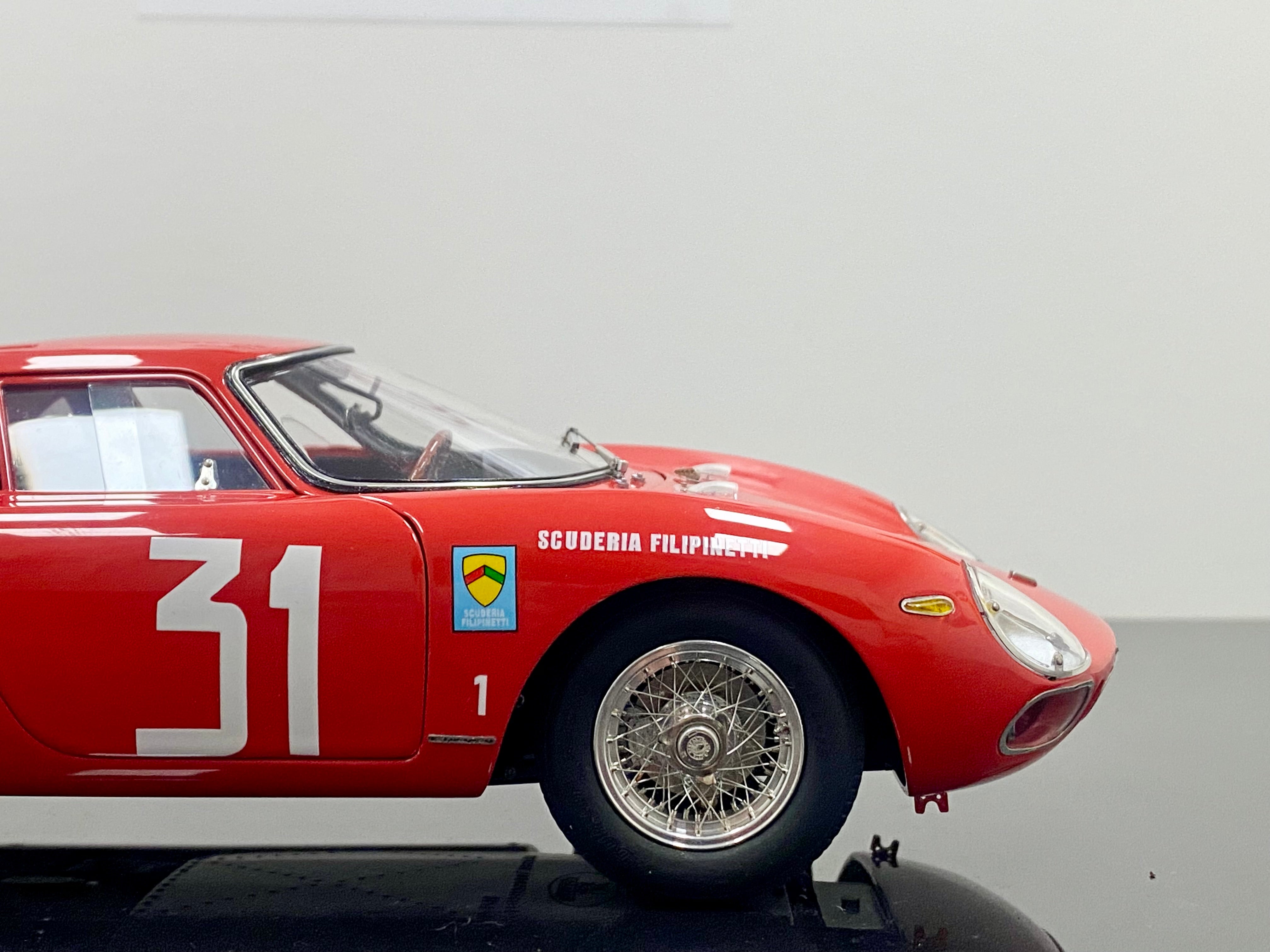 IN STOCK! CMC 1:18 scale Ferrari 250 LM M268 Winner Monza 1964 #31