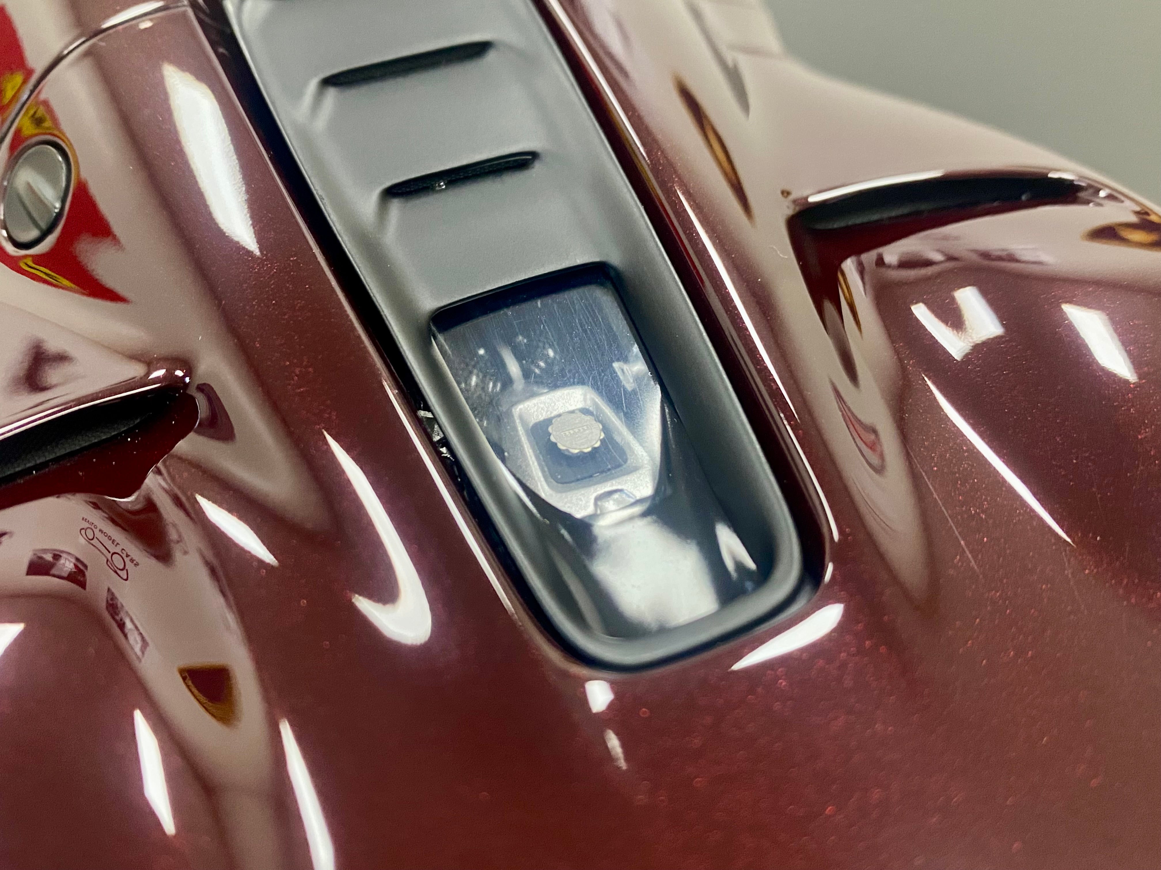 BBR 1:18 scale Ferrari Daytona SP3 Ruby Red Spider