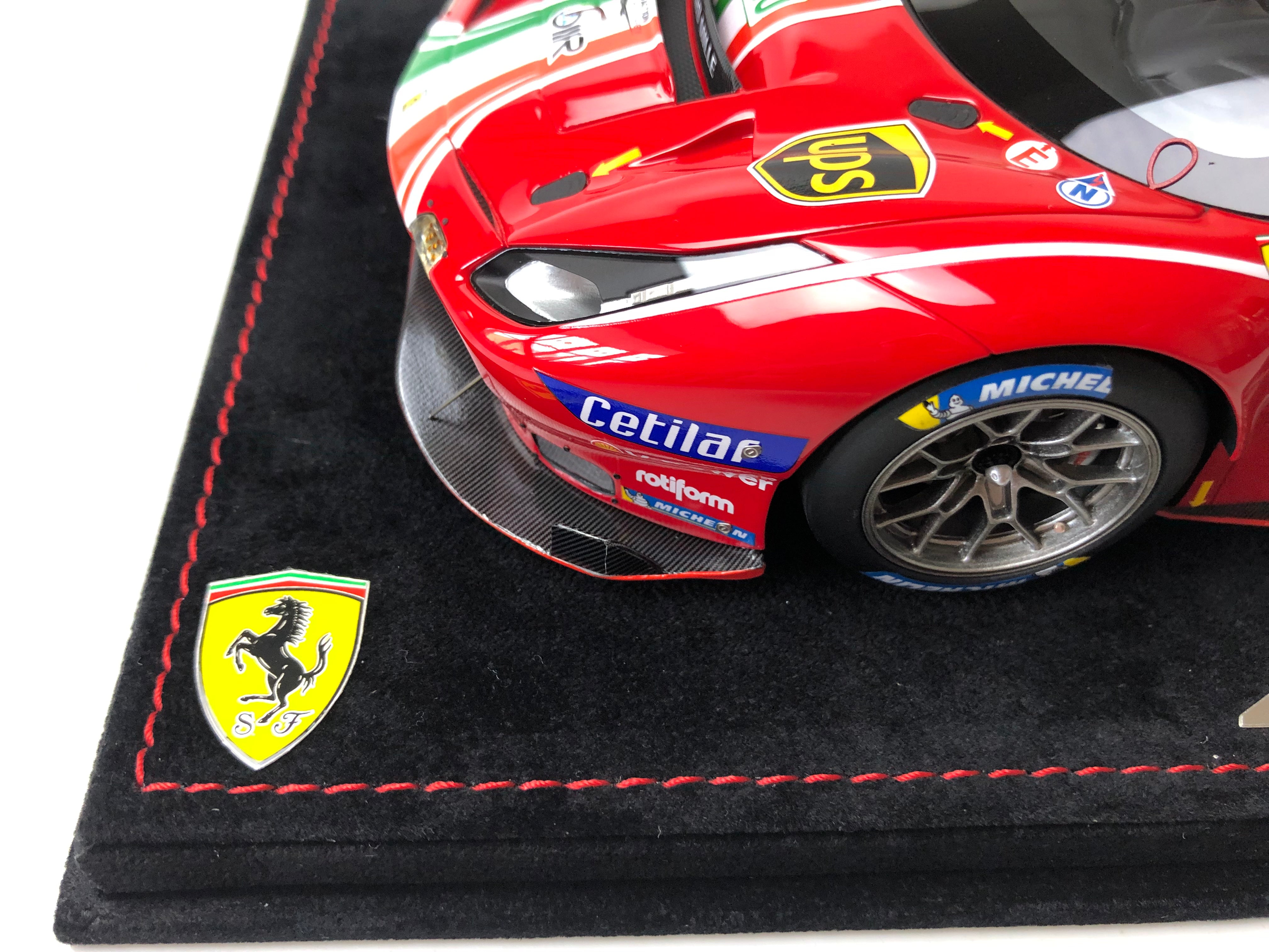 Ferrari 488 GTE ganador de la clase Le Mans #51 escala 1:18