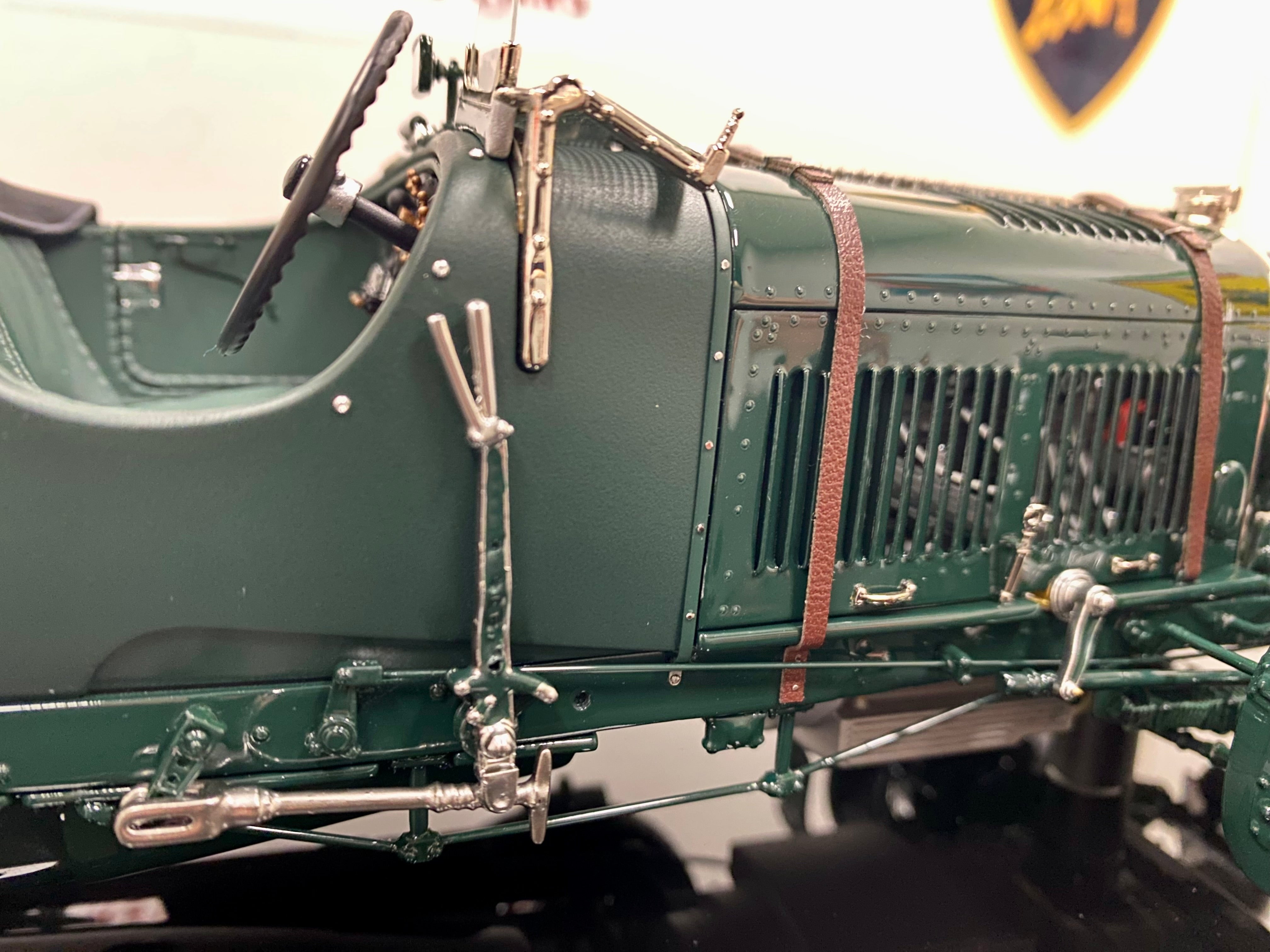 Amalgam 1:18 scale Bentley Blower