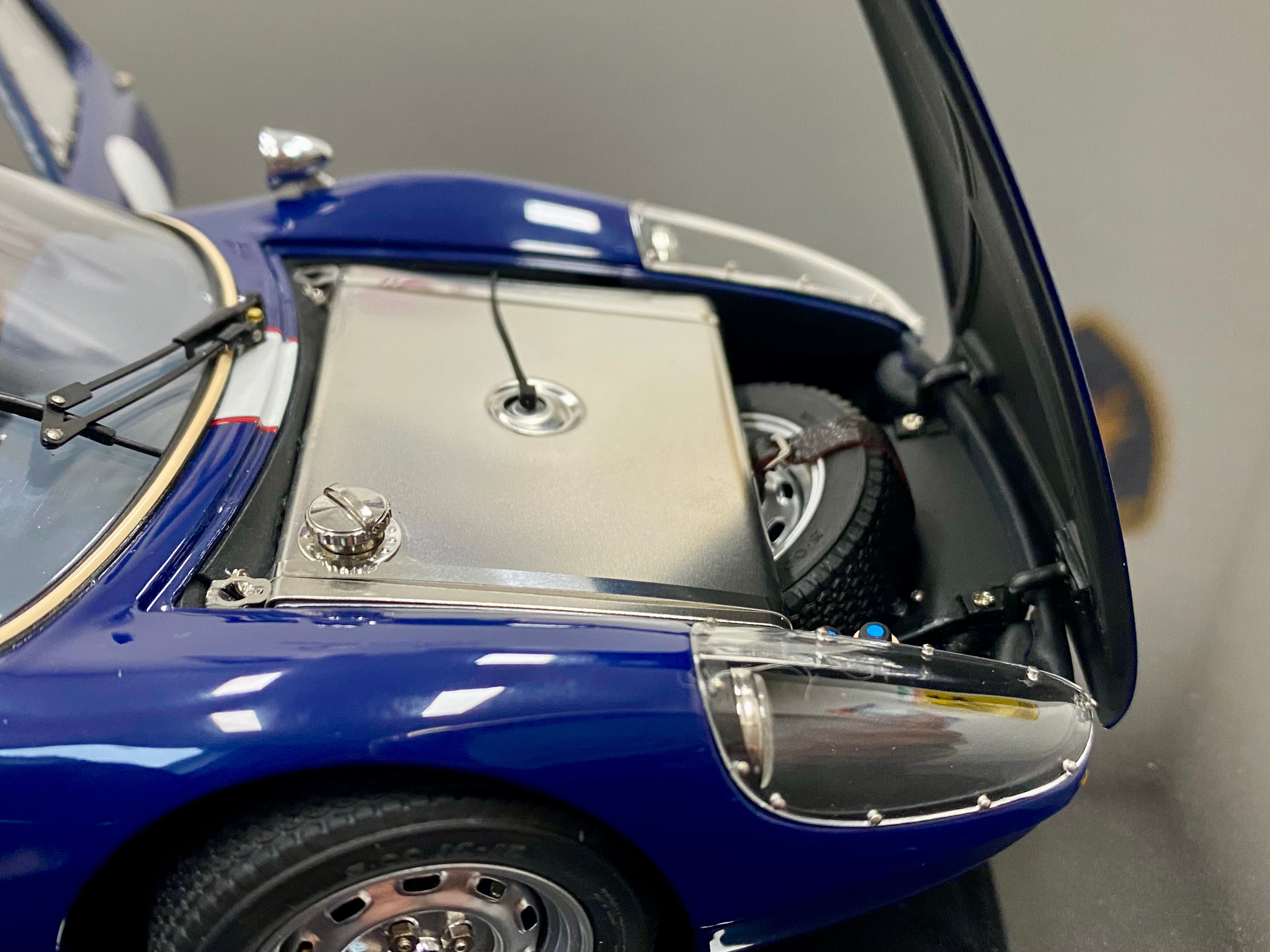 CMC 1:18 scale Porsche 904 GTS M237 Bonhams, Scottsdale 2017