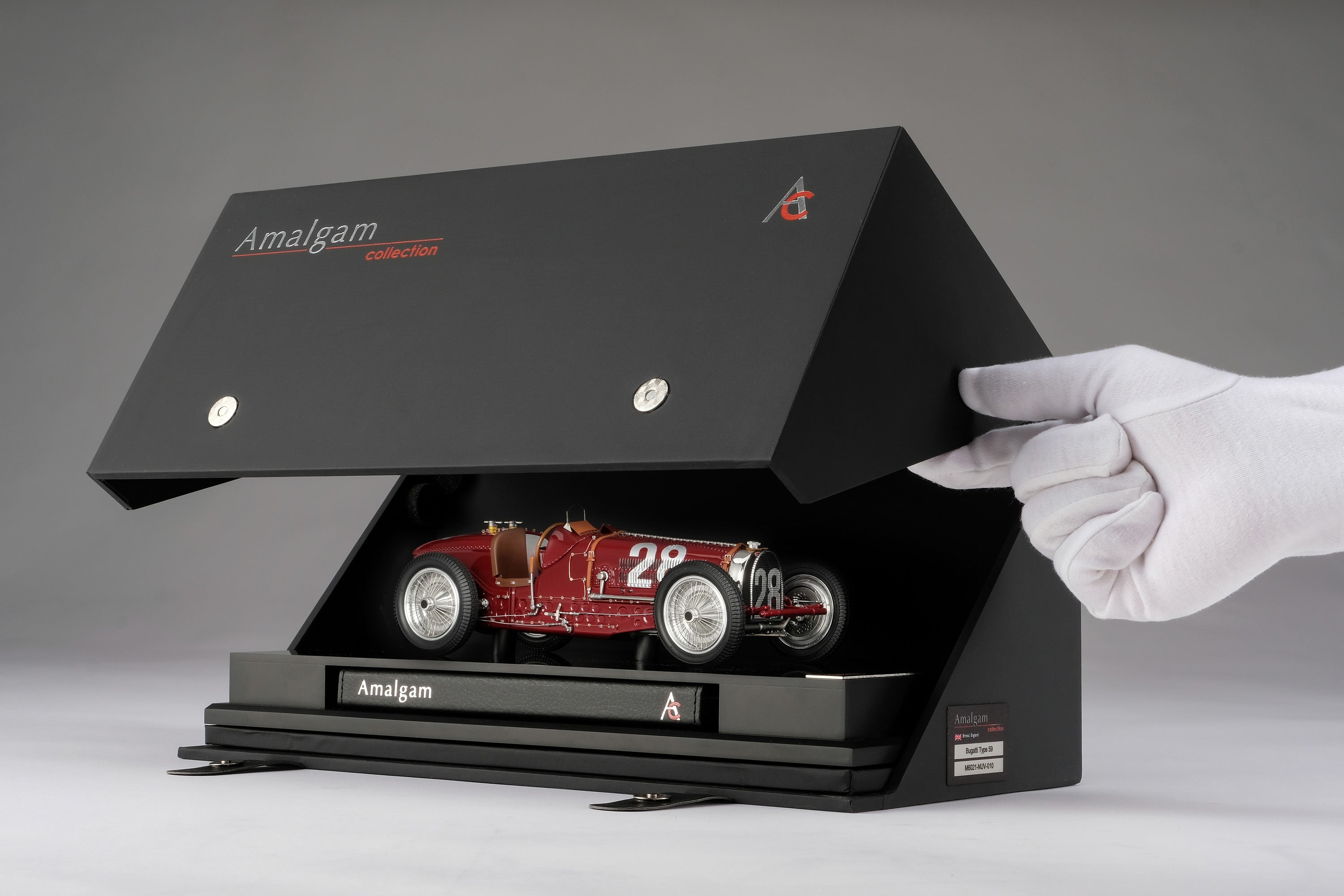 Amalgam 1:18 scale Bugatti T59 1934 Monaco GP Nuvolari