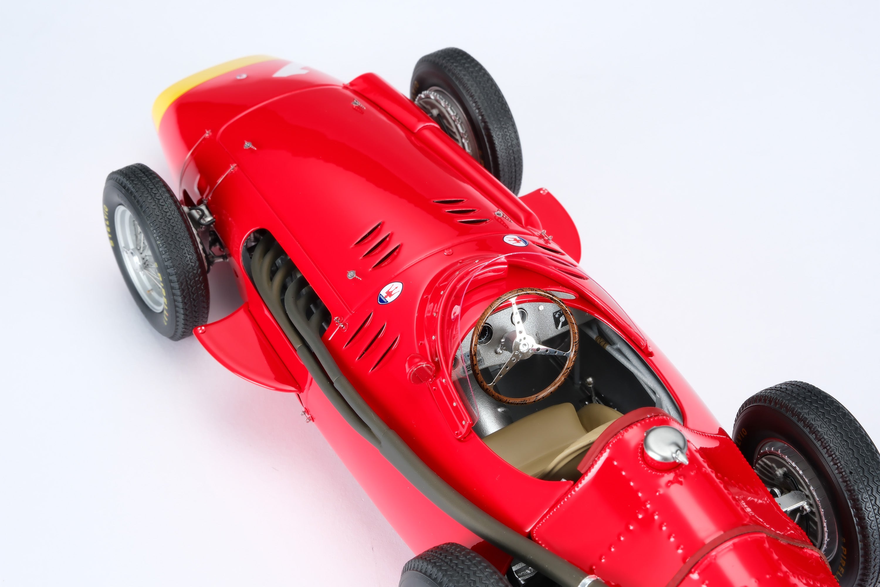 Amalgam 1:18 scale Maserati 250F #1 Juan M Fangio