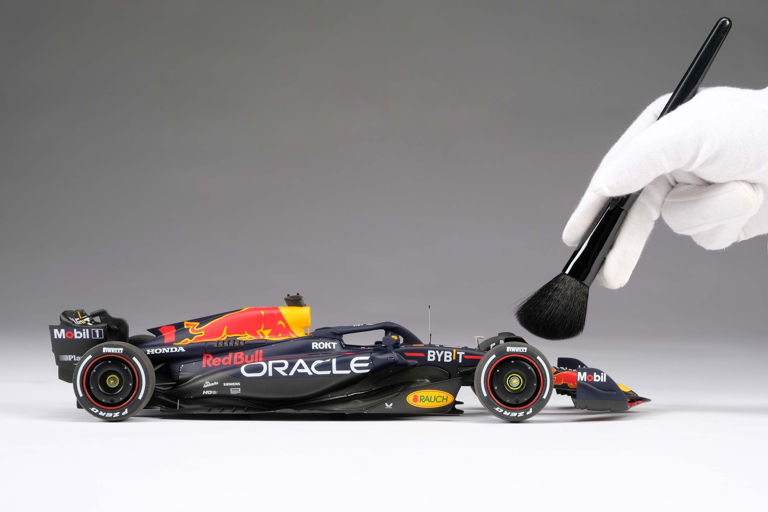 Amalgam 1:18 scale Red Bull RB19 2023 Max Verstappen