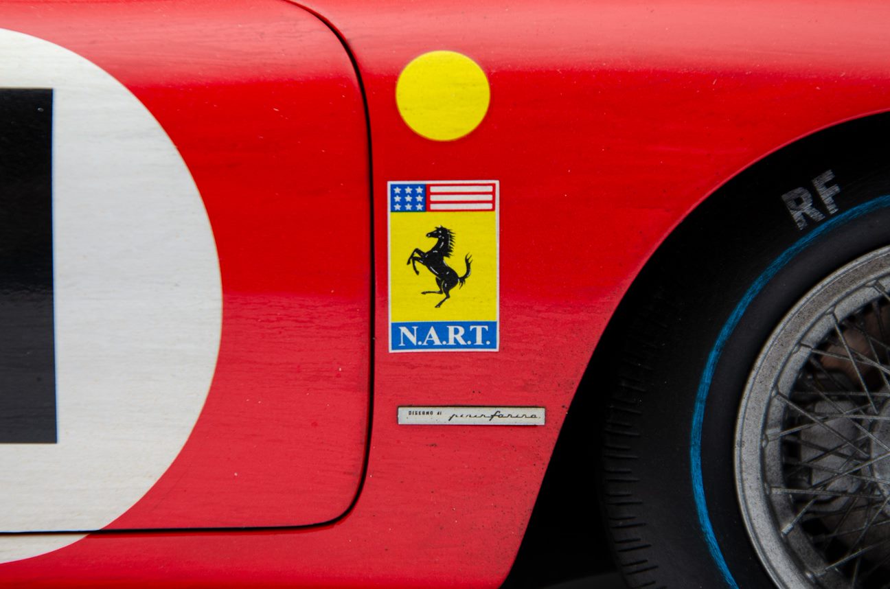 Amalgama Ferrari 250LM escala 1:18
