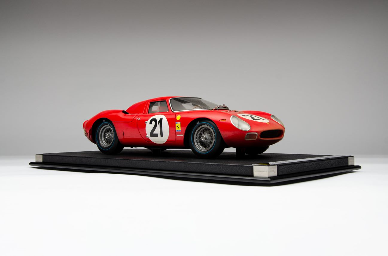 Amalgama Ferrari 250LM escala 1:18