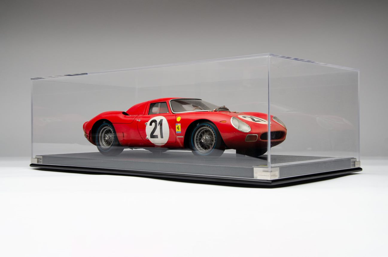 Amalgama Ferrari 250LM escala 1:18