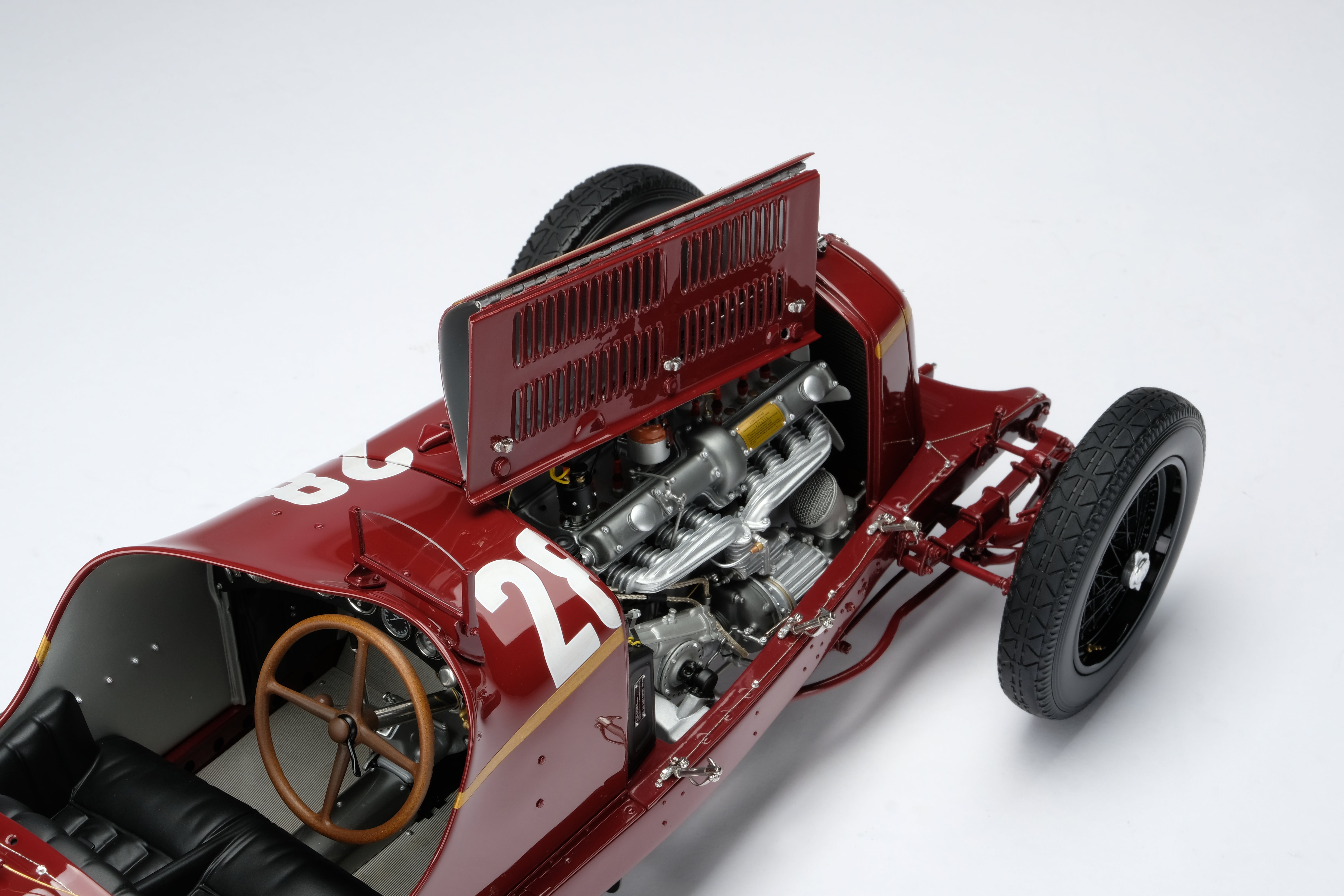 Amalgam 1:8 scale Alfa Romeo 8C Monza 1932 Monaco Grand Prix winner