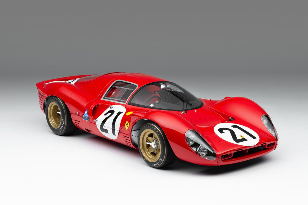 Ferrari 330 P4 1:24 スケールモデル 1/24 BBurago 1967 Ferrari 330 P4 #23 Winner 24h Daytona Ferrari
