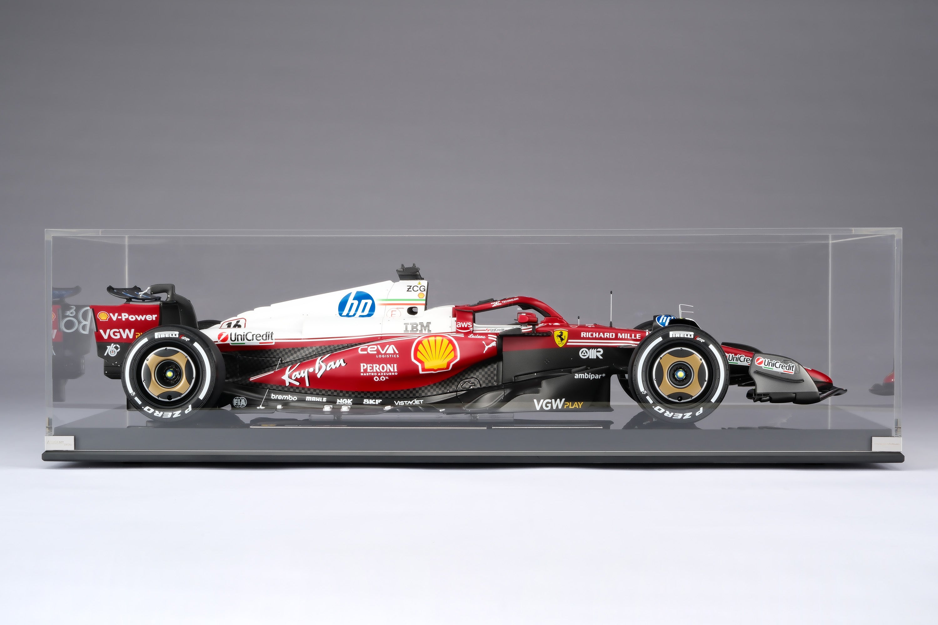Amalgam 1:8 scale Ferrari SF-25 #44 Hamilton or #16 LeClerc