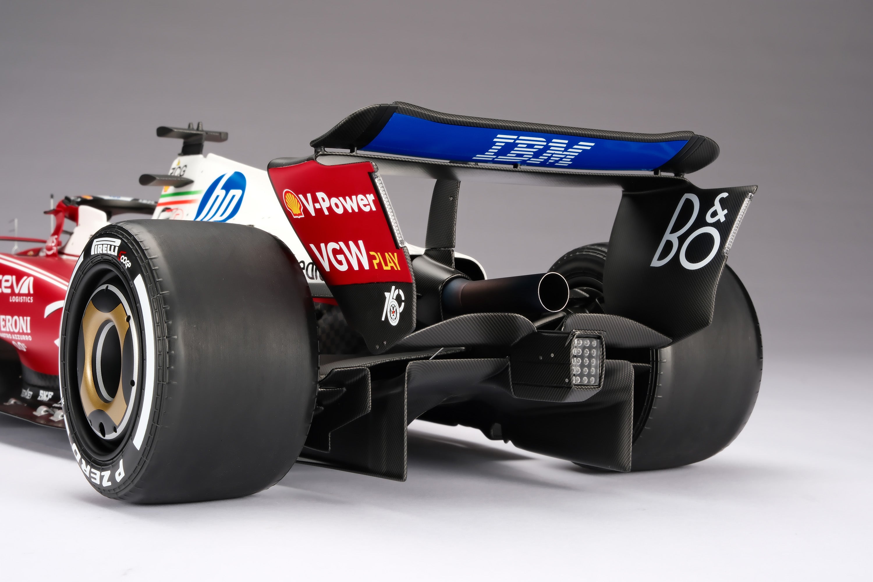 Amalgam 1:8 scale Ferrari SF-25 #44 Hamilton or #16 LeClerc