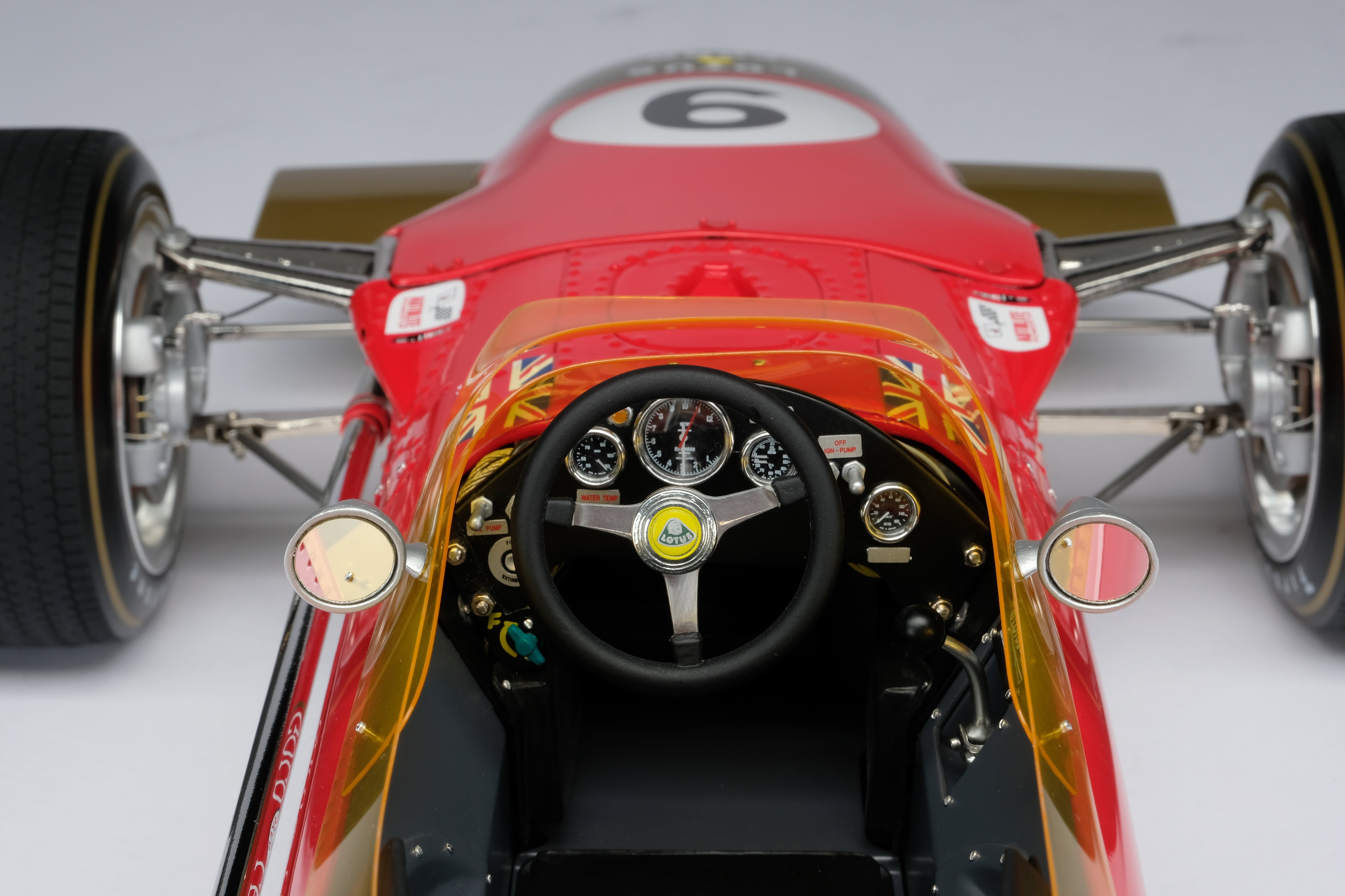 Amalgam 1:8 scale Lotus 49B Graham Hill SPECIAL PRICE SEPTEMBER ONLY!