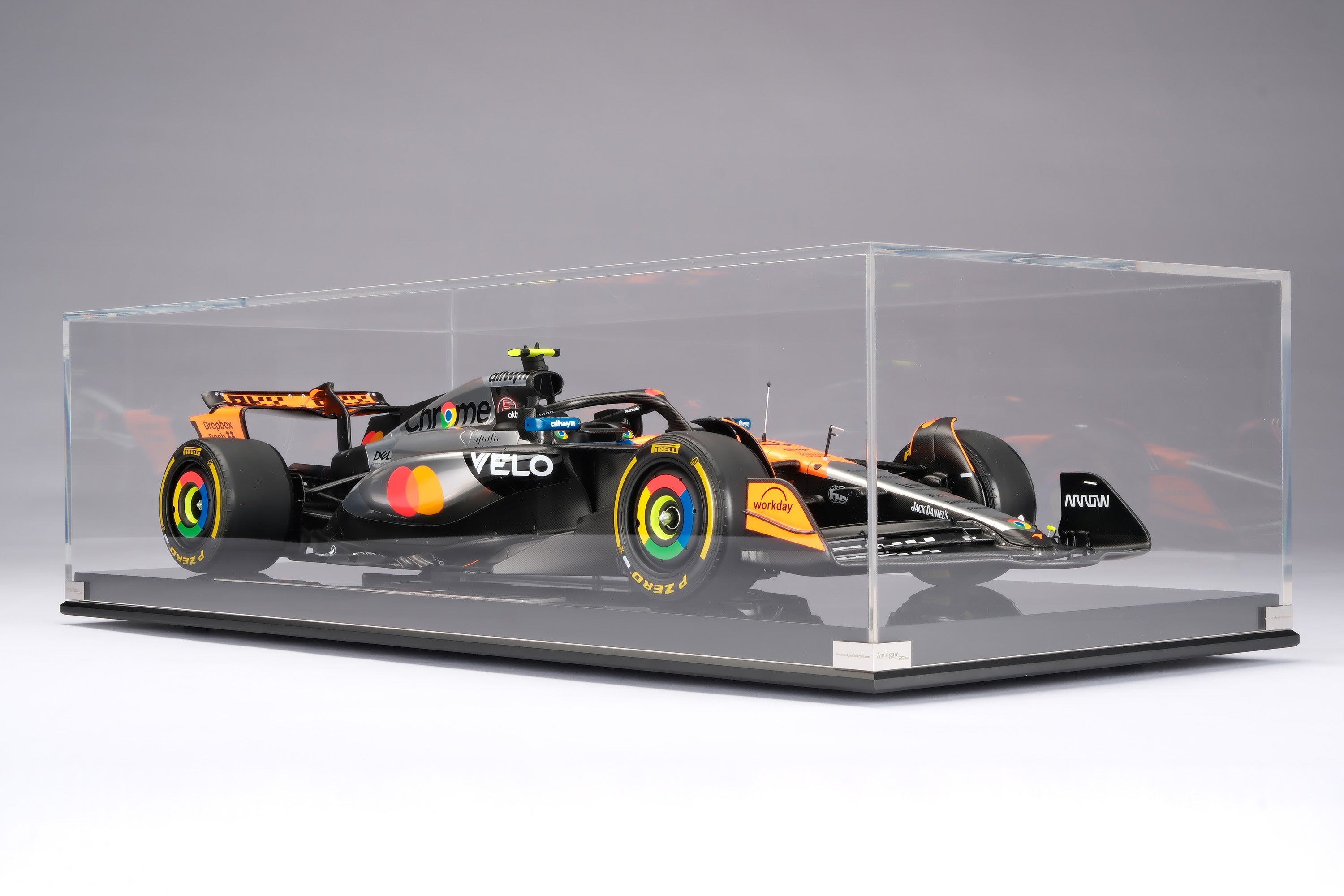 Amalgam McLaren MCL39 1:8 scale #4 Norris British Grand Prix winner 2025