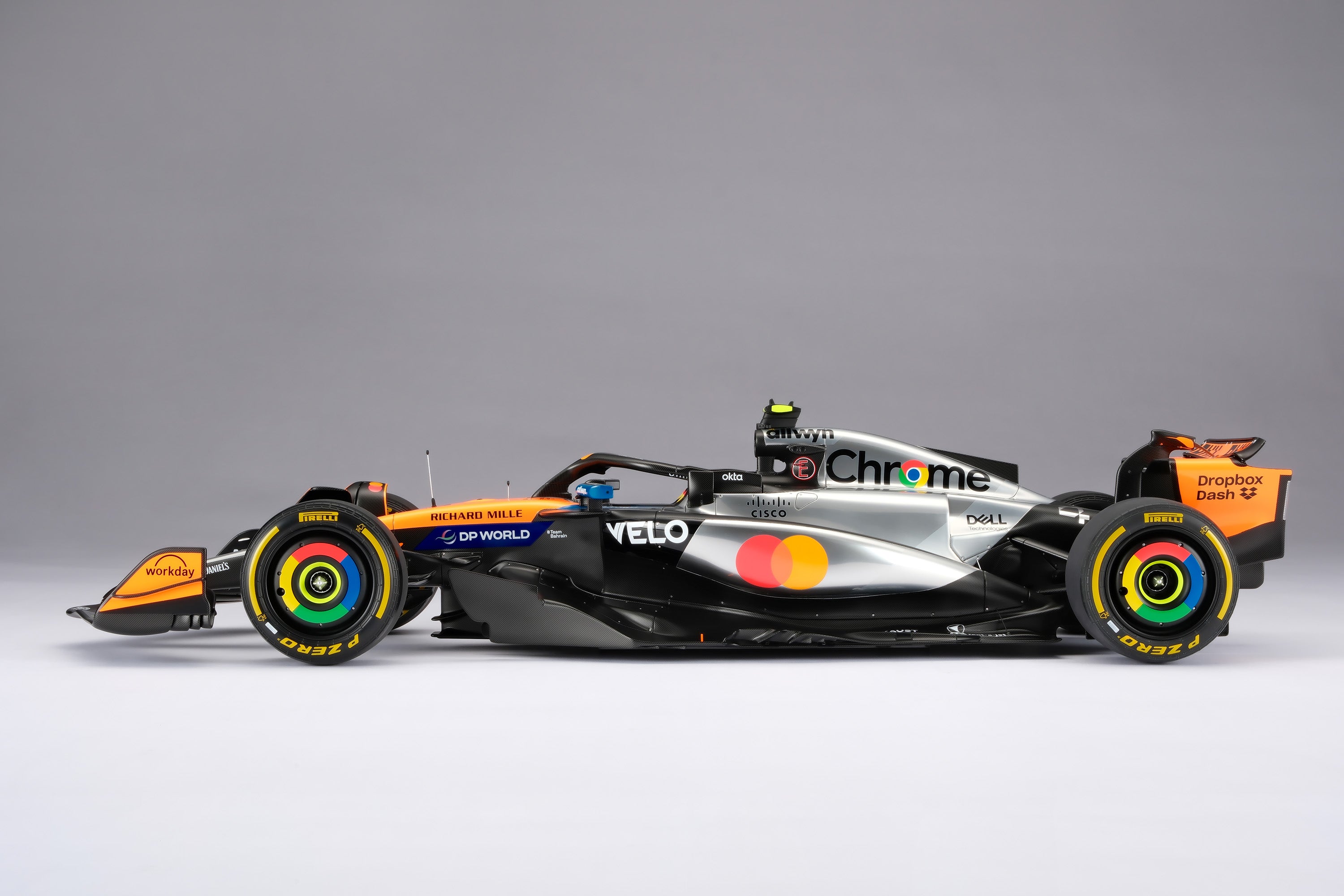 Amalgam McLaren MCL39 1:8 scale #4 Norris British Grand Prix winner 2025