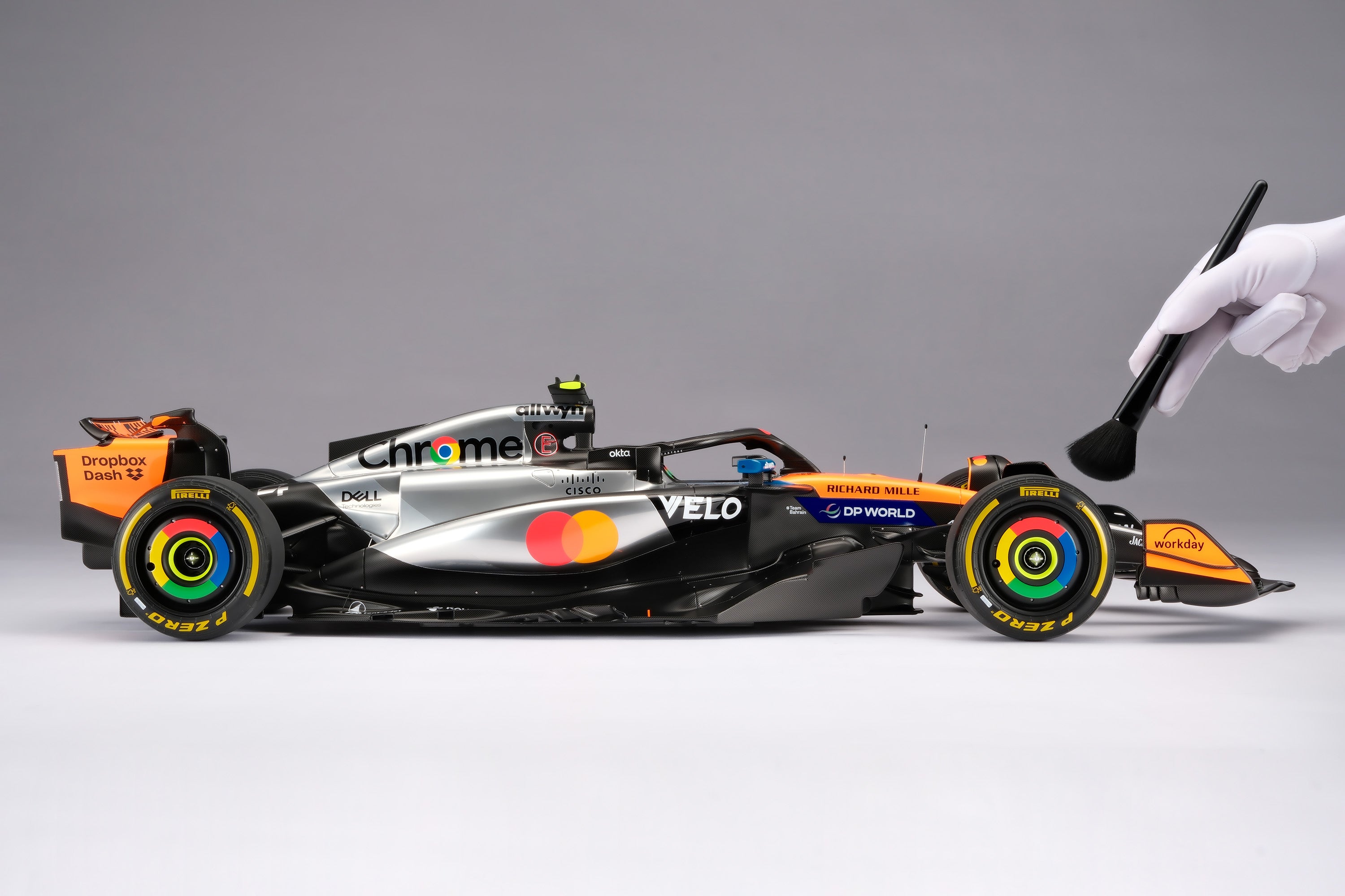 Amalgam McLaren MCL39 1:8 scale #4 Norris British Grand Prix winner 2025