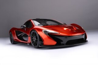 Amalgam 1:8 scale McLaren P1