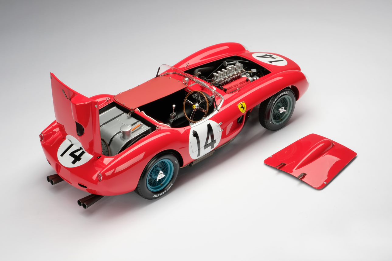 Amalgam 1:8 scale 1958 Ferrari TR58 Sebring 12 Hour winner