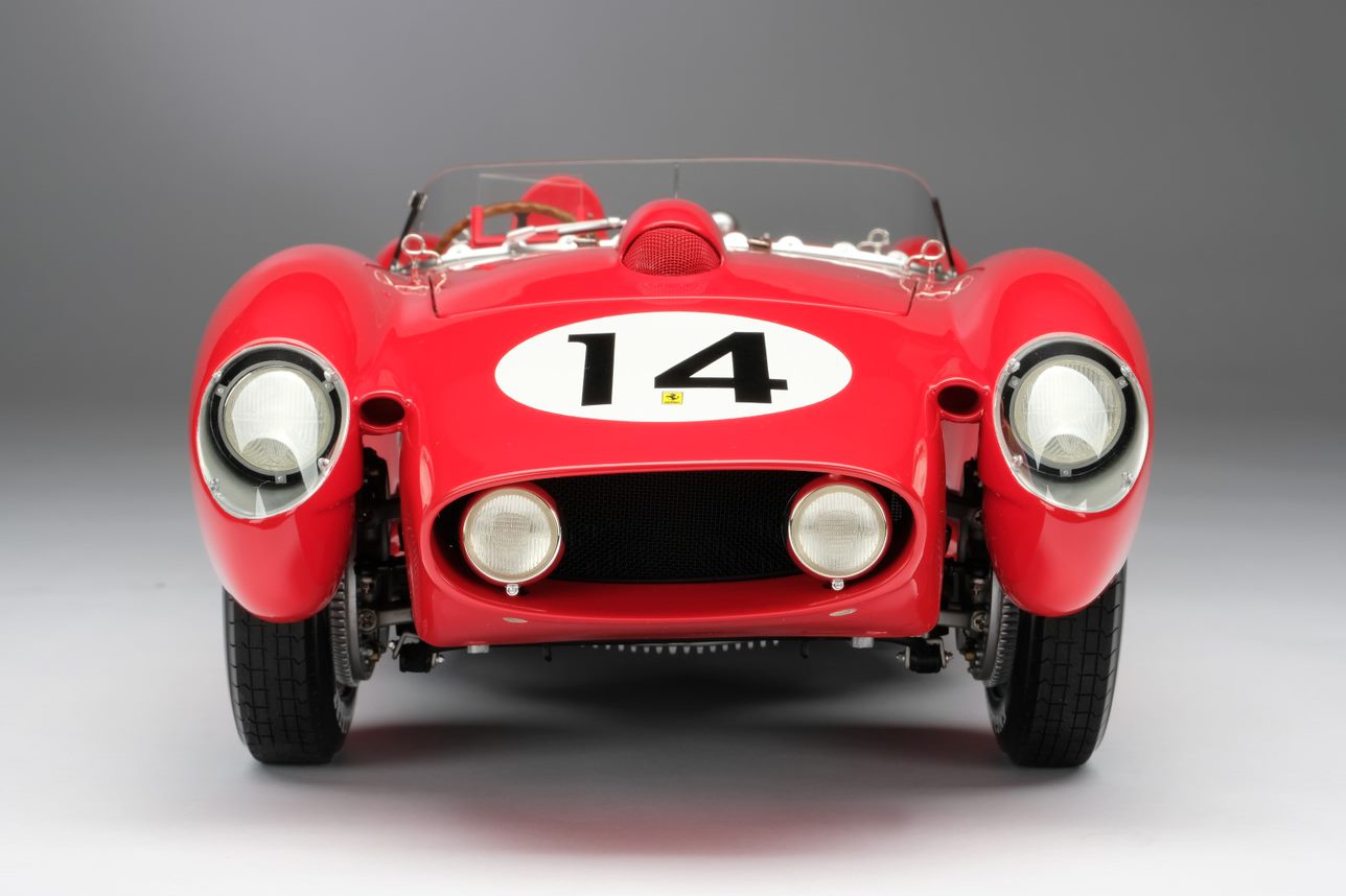 Amalgama escala 1:8 1958 Ferrari TR58