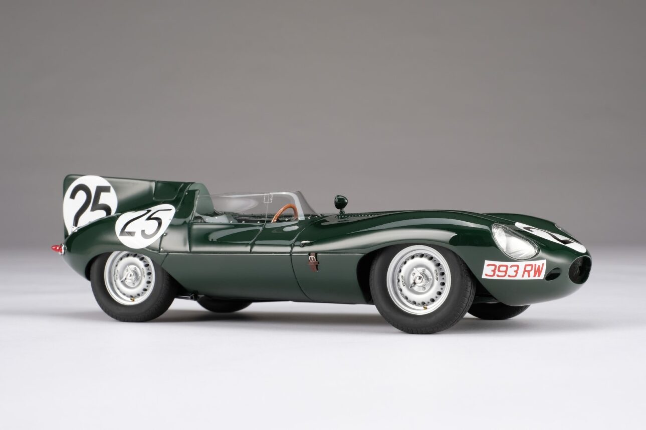 Amalgam 1:18 scale Jaguar D Type #25 1956 winner Reims 12 Hour