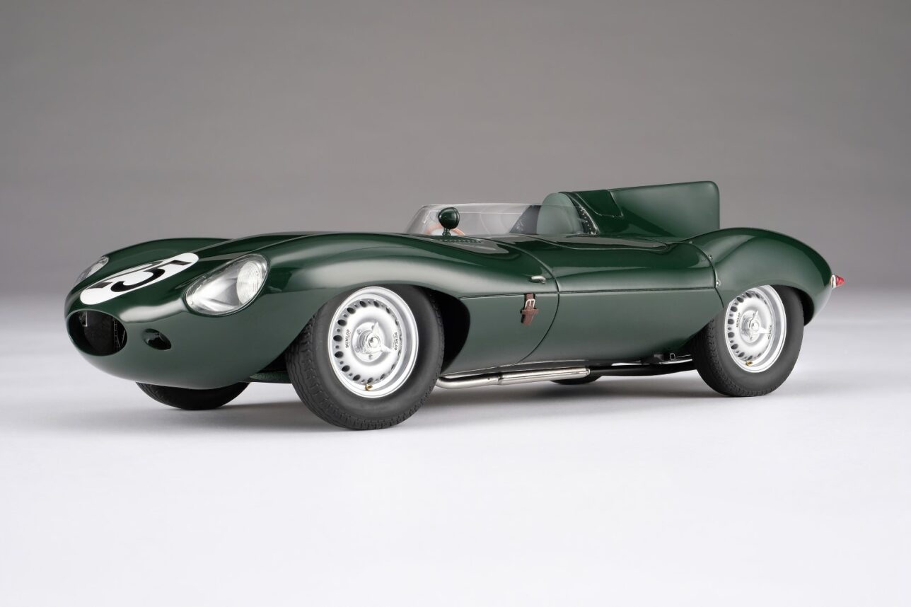 Amalgam 1:18 scale Jaguar D Type #25 1956 winner Reims 12 Hour