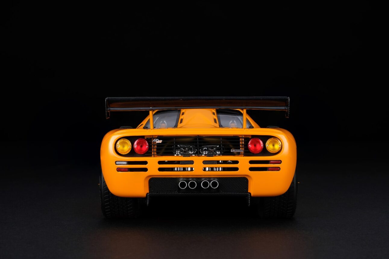 Amalgam 1:18 scale McLaren F1 LM