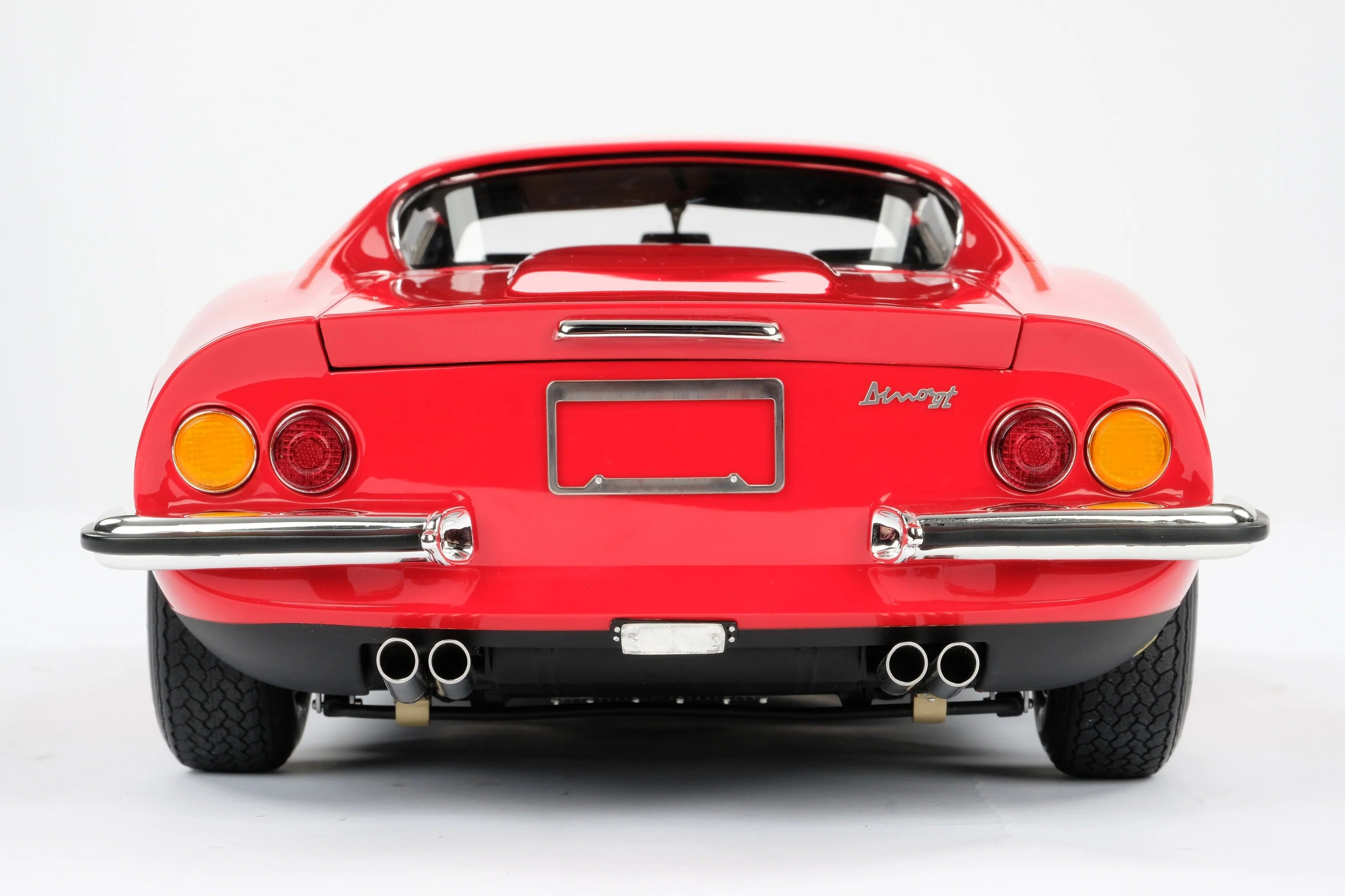 Amalgam 1:8 scale Ferrari Dino 246 GT Coupe