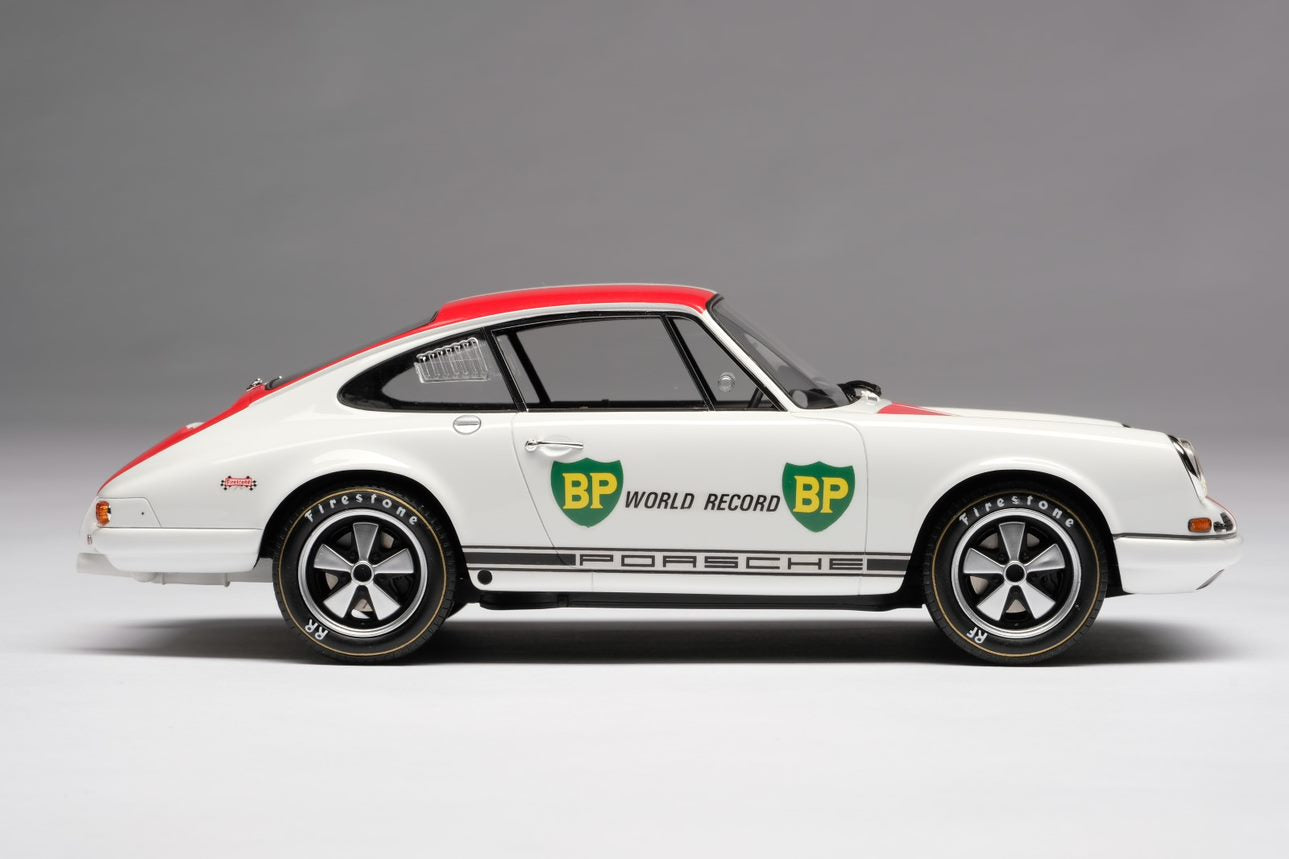 Amalgama Porsche 911 RSR 1973 escala 1:18