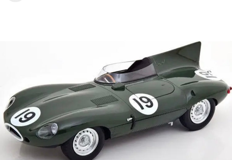 Jaguar D Type 1:18 #19