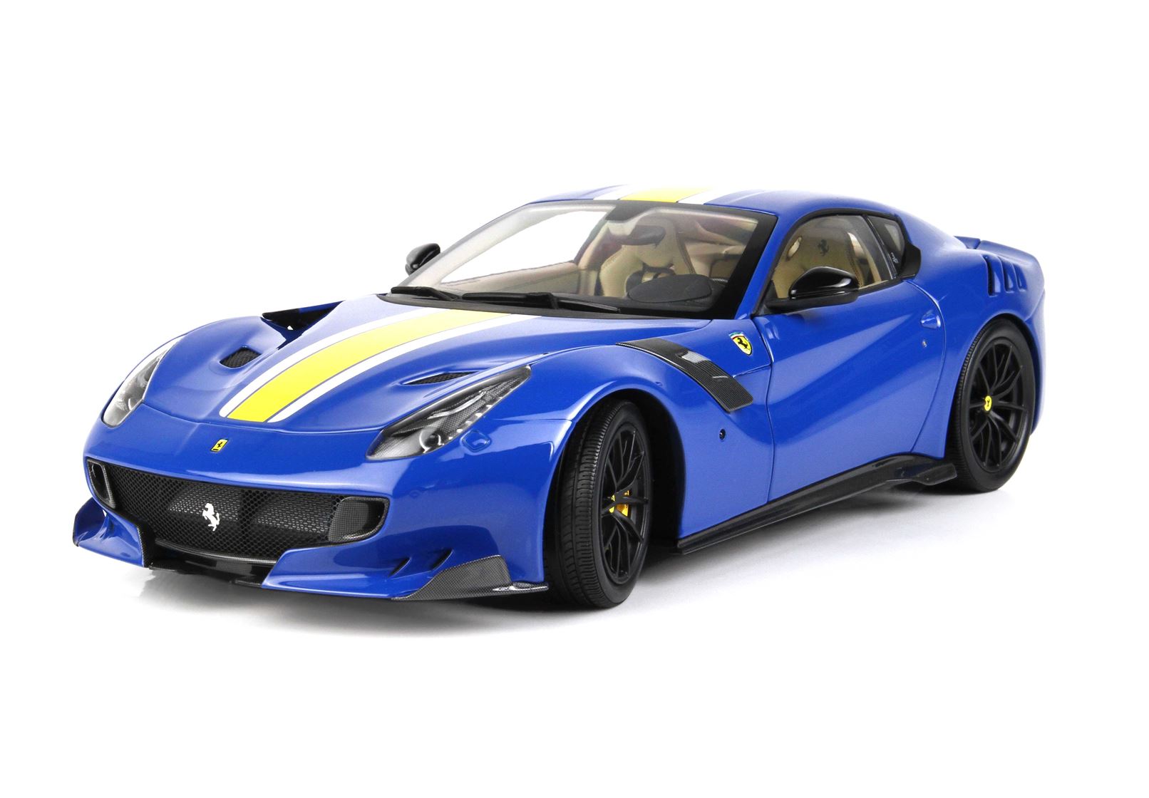 BBR escala 1:18 Ferrari F12 TDF Amarillo