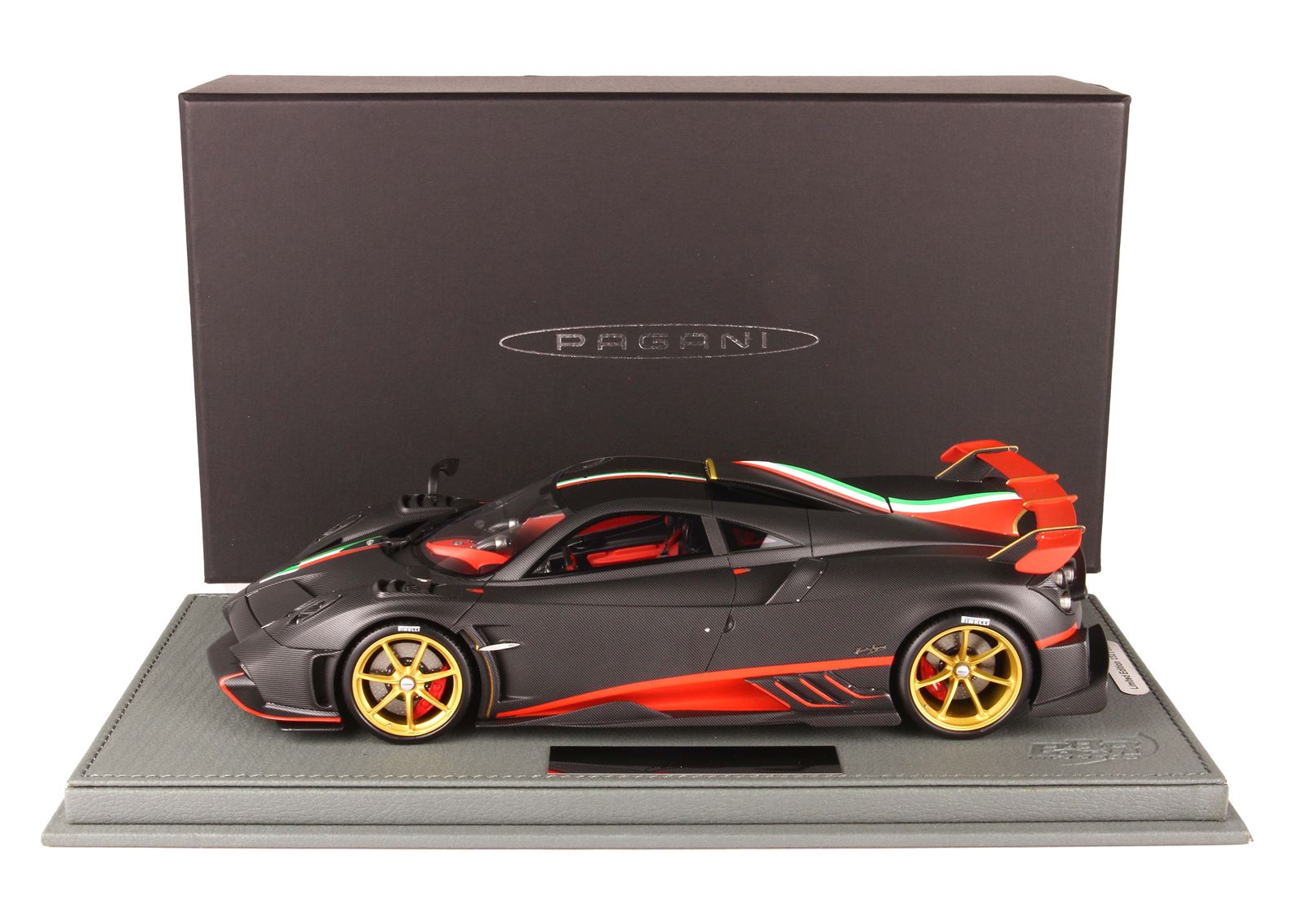 BBR Pagani Imola Full Carbon 1:18 scale