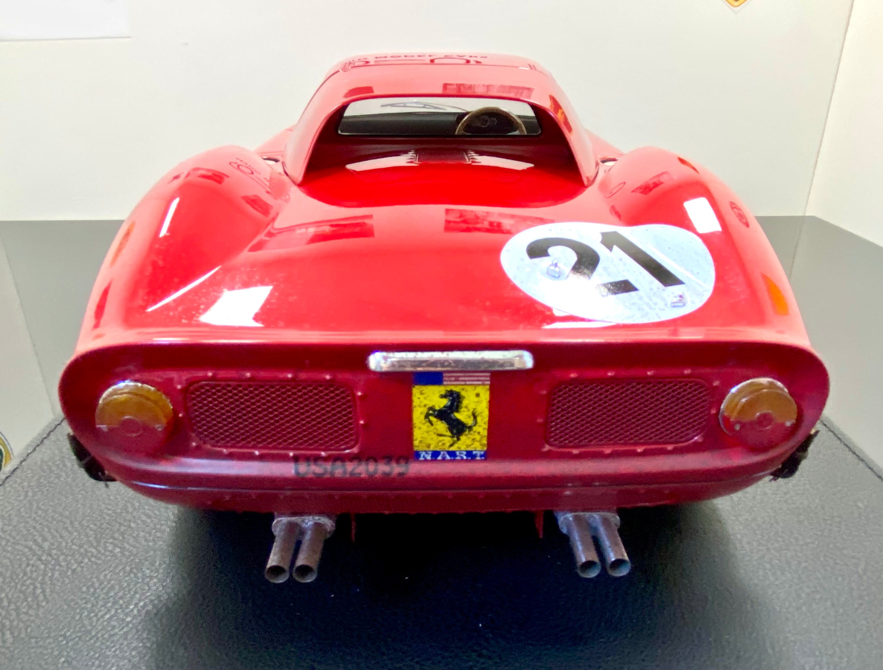 Ferrari 250 LM 1965 Le Mans winner 1:12 scale race weathered