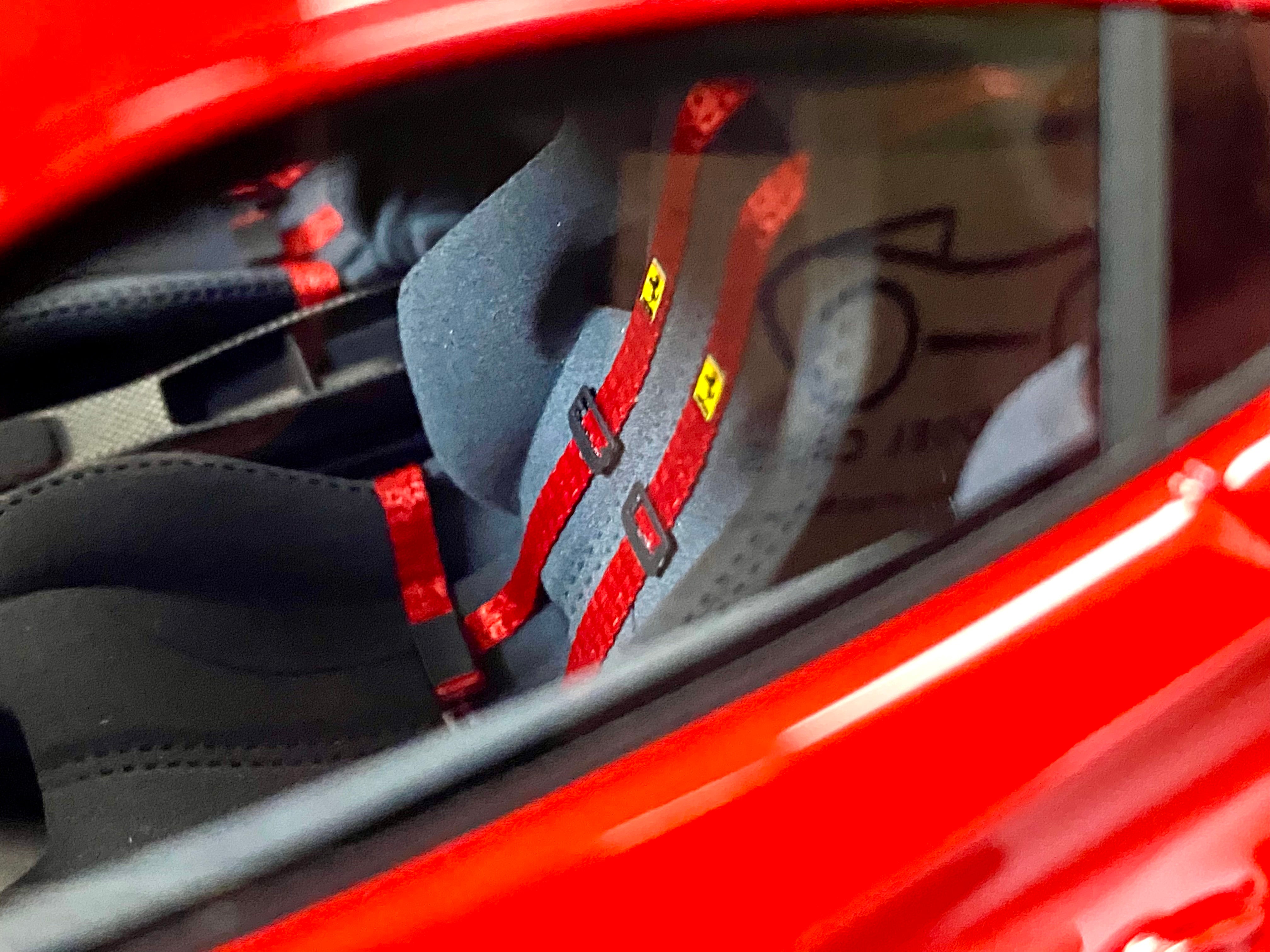 BBR Ferrari 488 Pista 1:18 scale Rosso Corsa carbon wheels