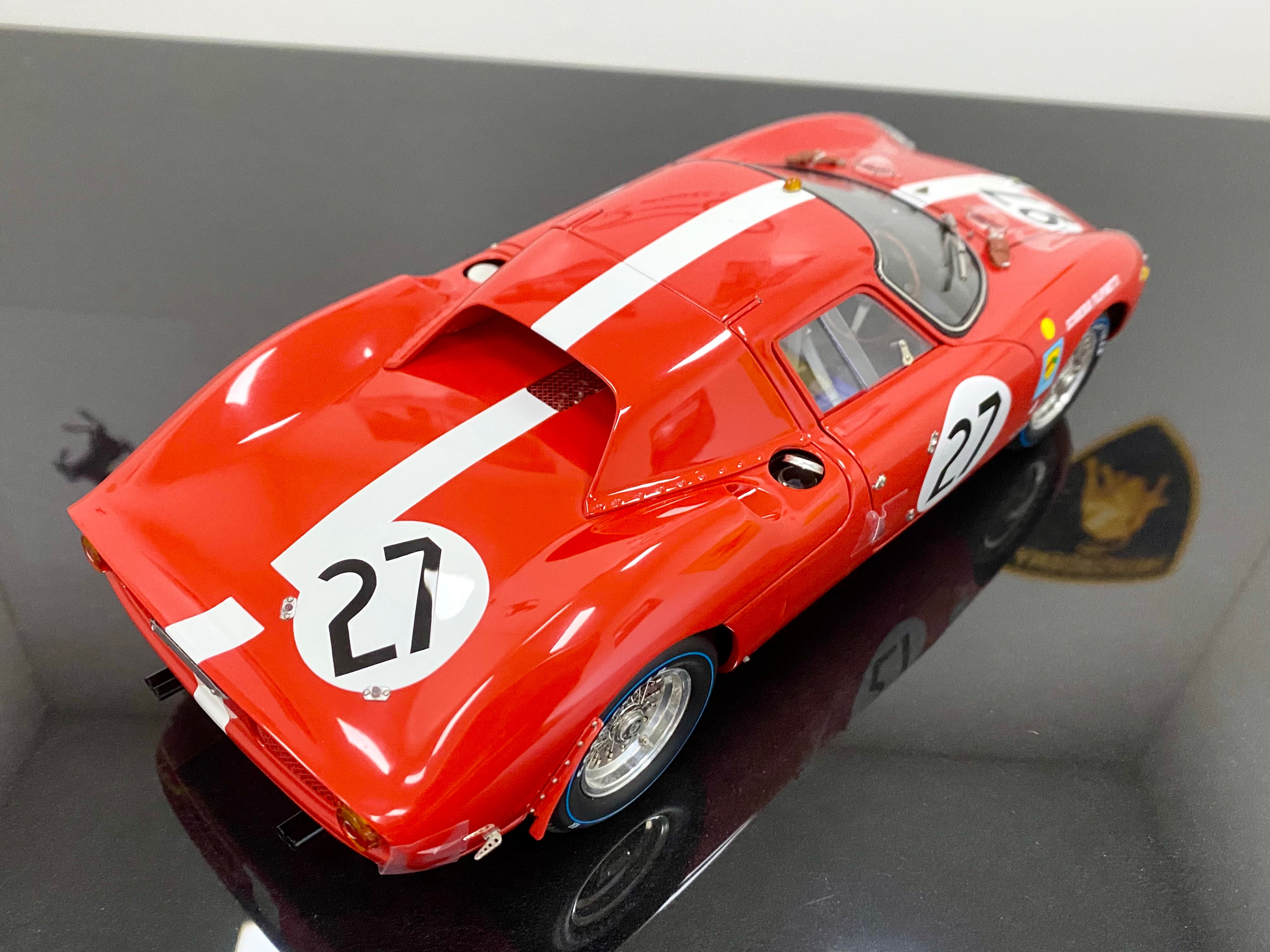 CMC 1:18 scale Ferrari 250 LM M265 #27 Le Mans 1965 Red