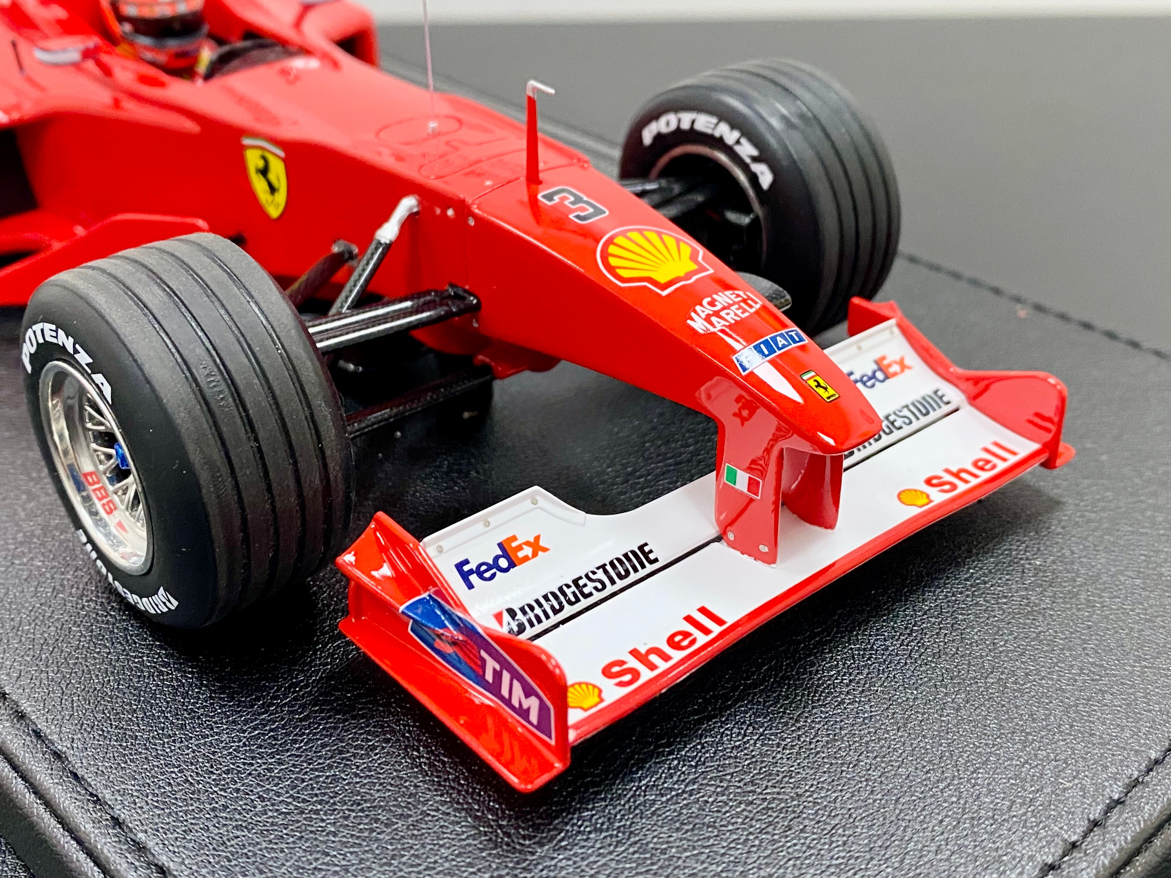 GP Replicas 1:18 scale Ferrari F1-2000 #3 Schumacher World Champion