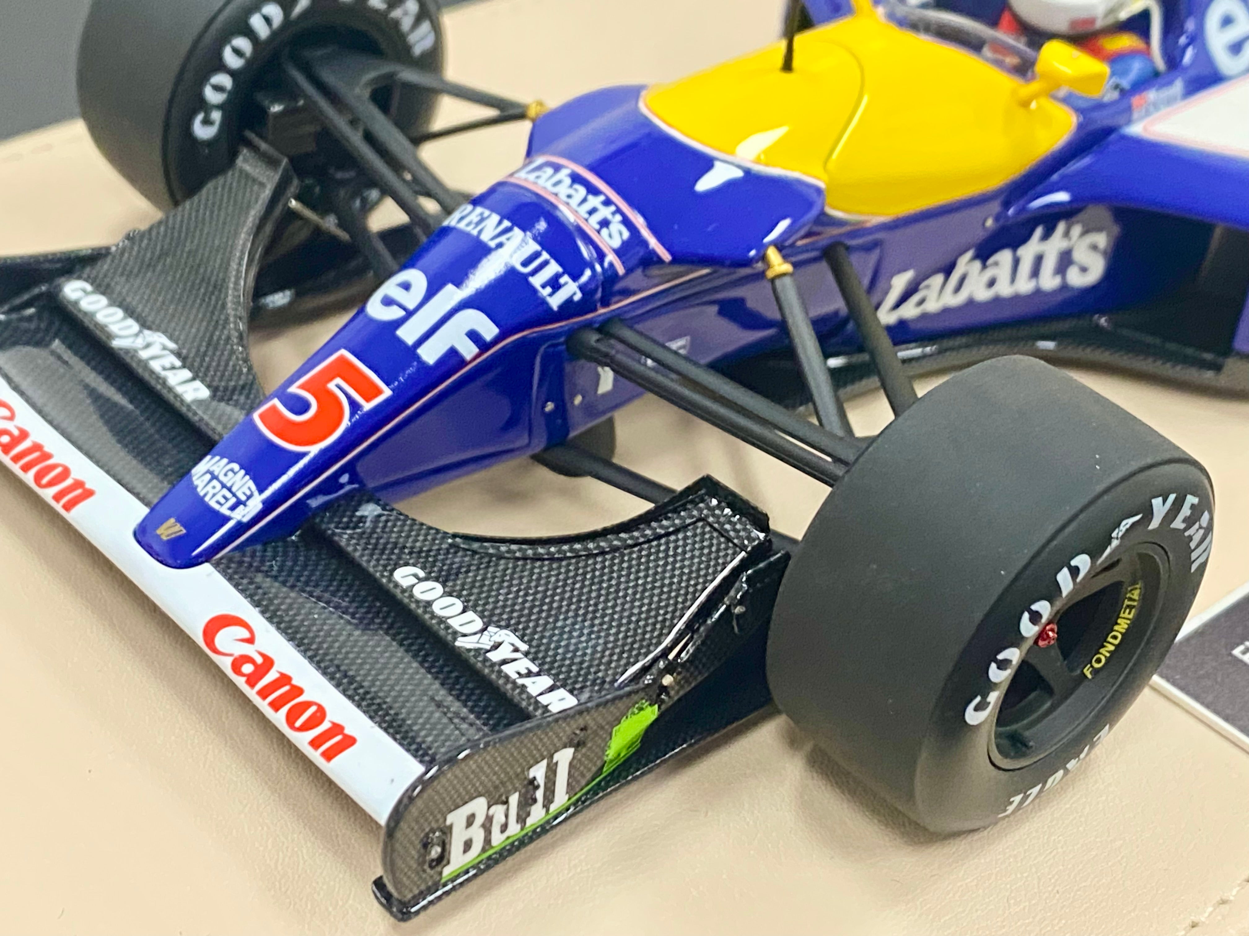 1:18 scale Williams FW14/B winner British Grand Prix 1992 Mansell
