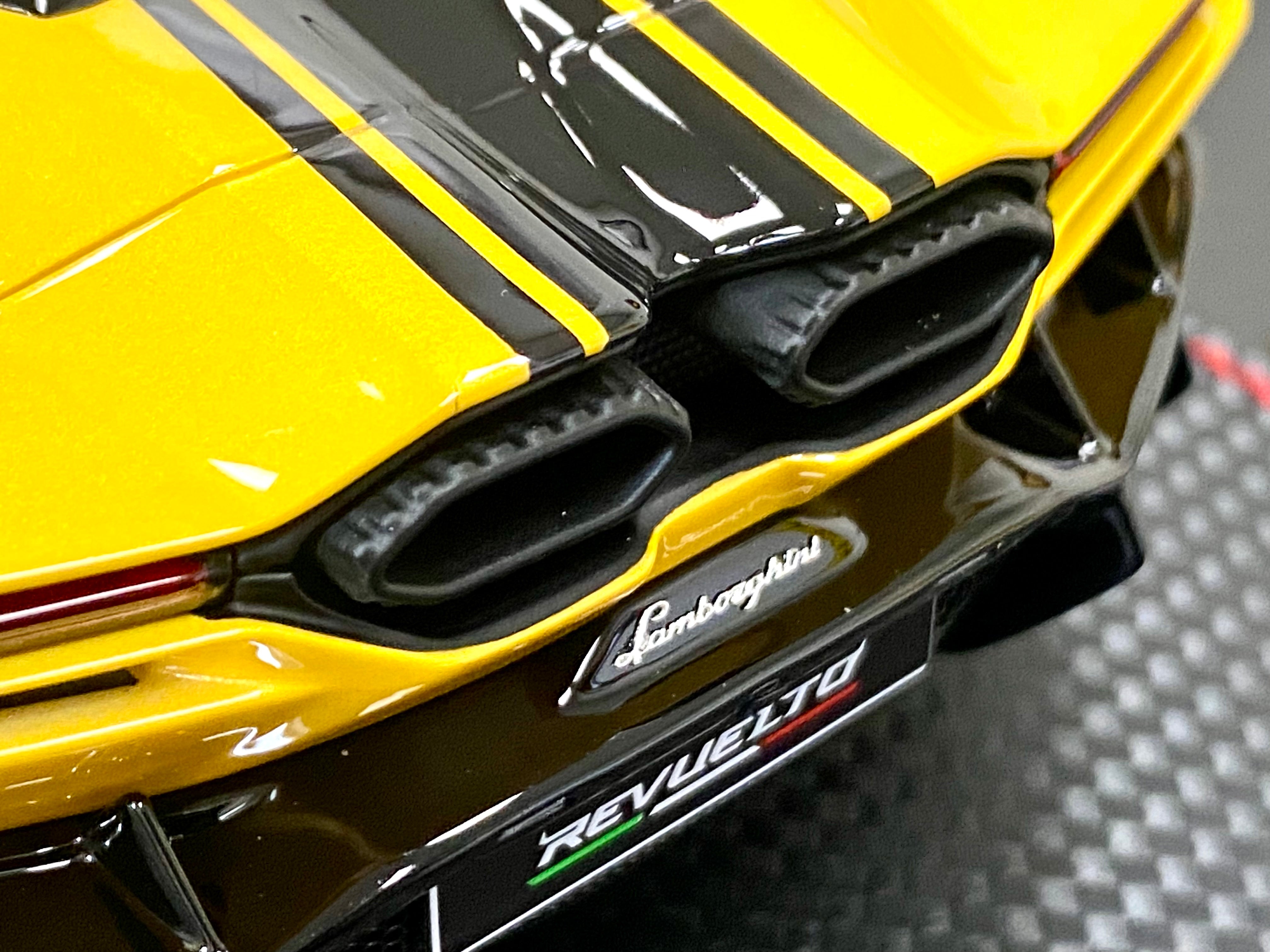 MR Collection Lamborghini Revuelto 1:18 scale Limited Edition