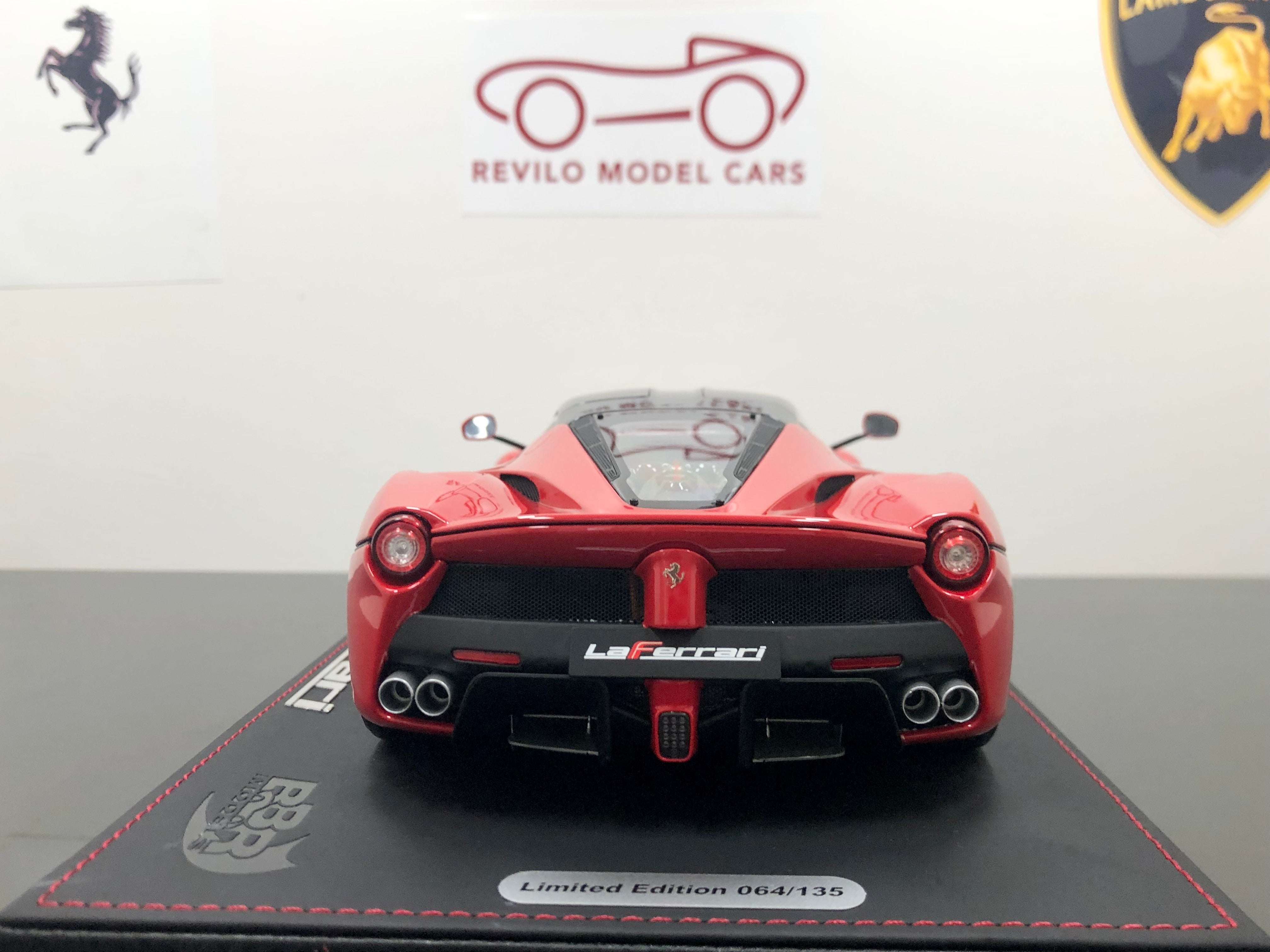BBR La Ferrari escala 1:18 Diecast Red con techo negro