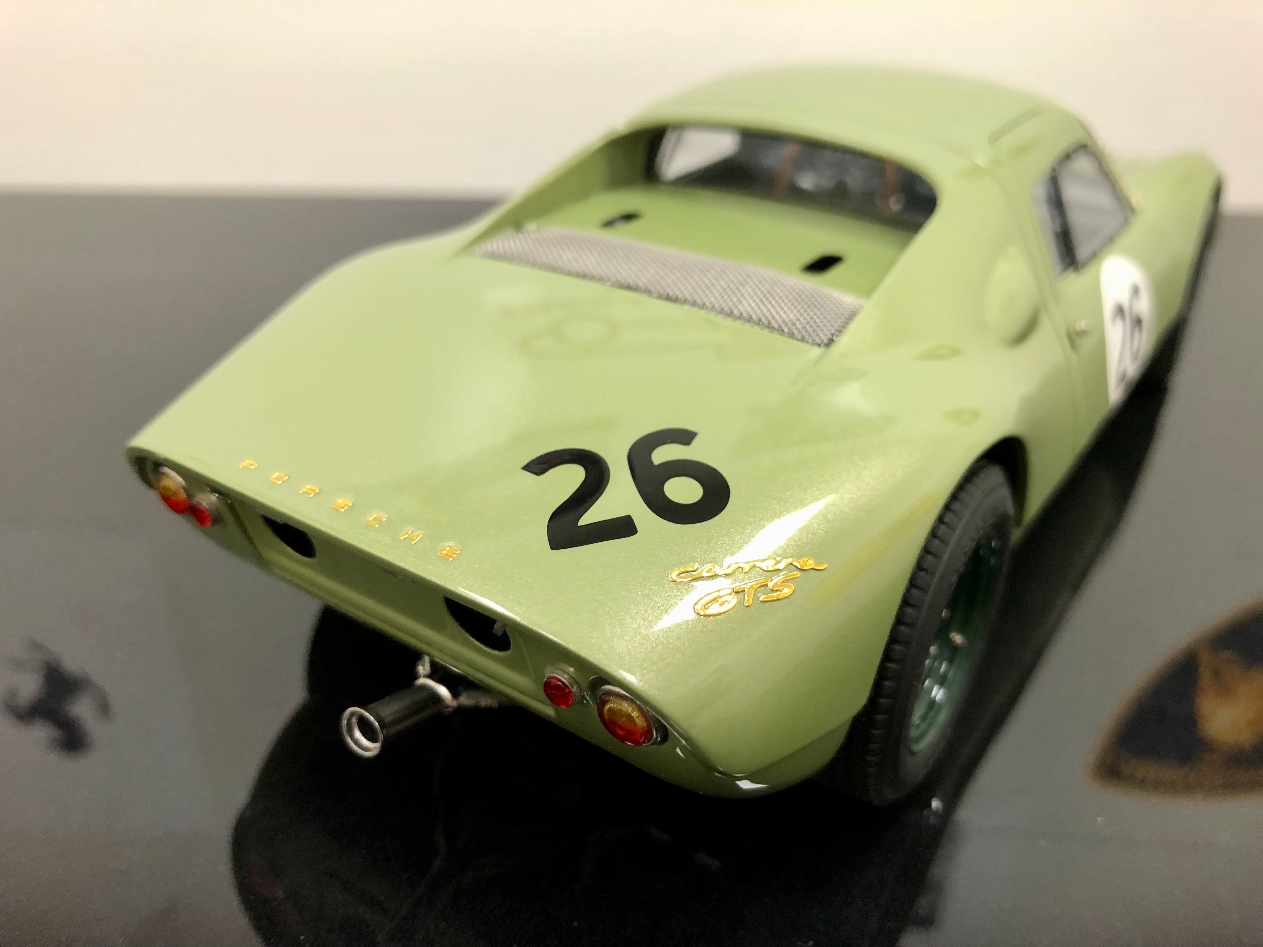 CMC 1:18 scale Porsche 904 GTS M232 Silverstone 1964 #26