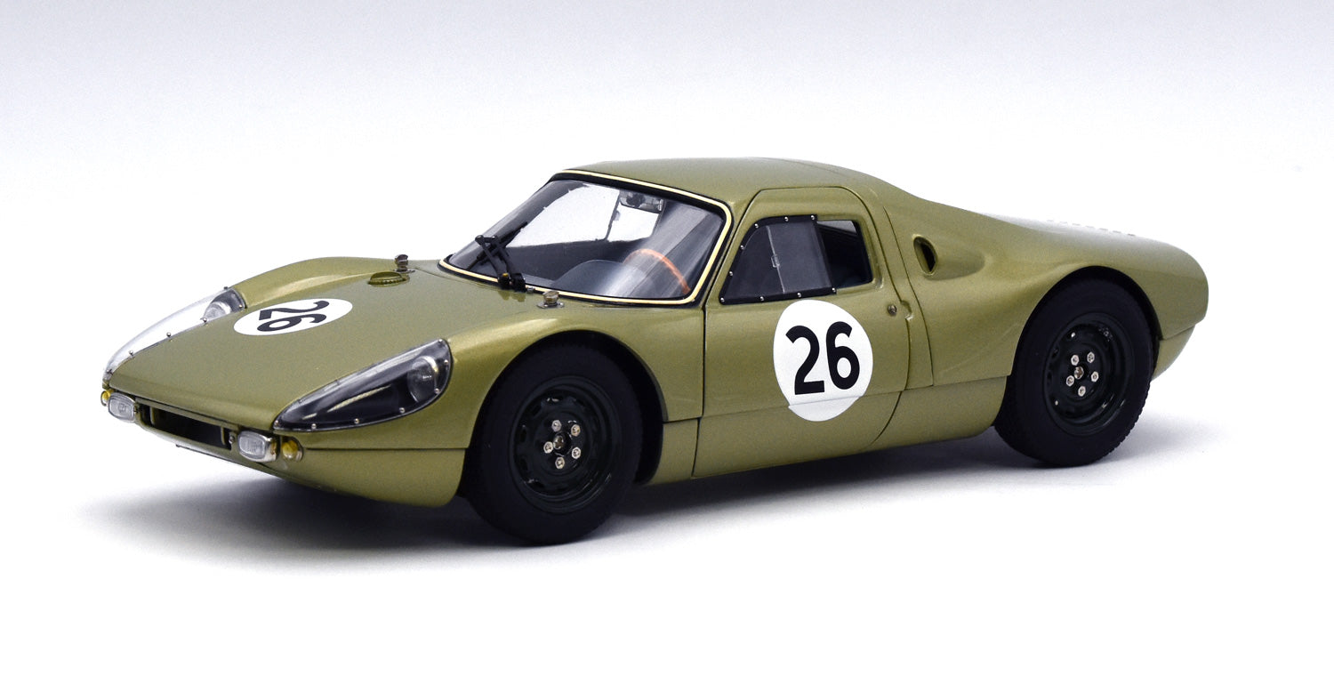 CMC 1:18 scale Porsche 904 GTS M232 Silverstone 1964 #26